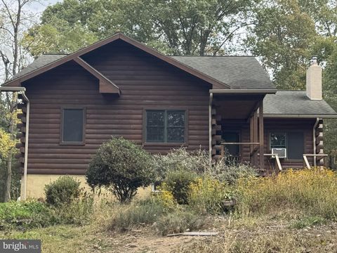 187 OAK LANE BERNVILLE PA 19506