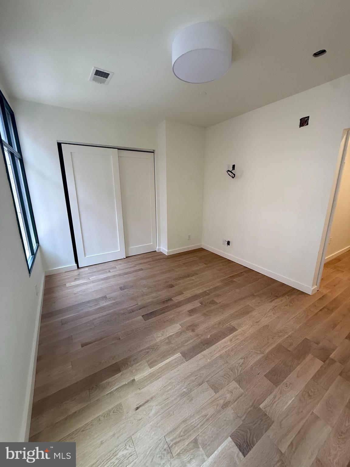 CENTER CITY - Residential Lease