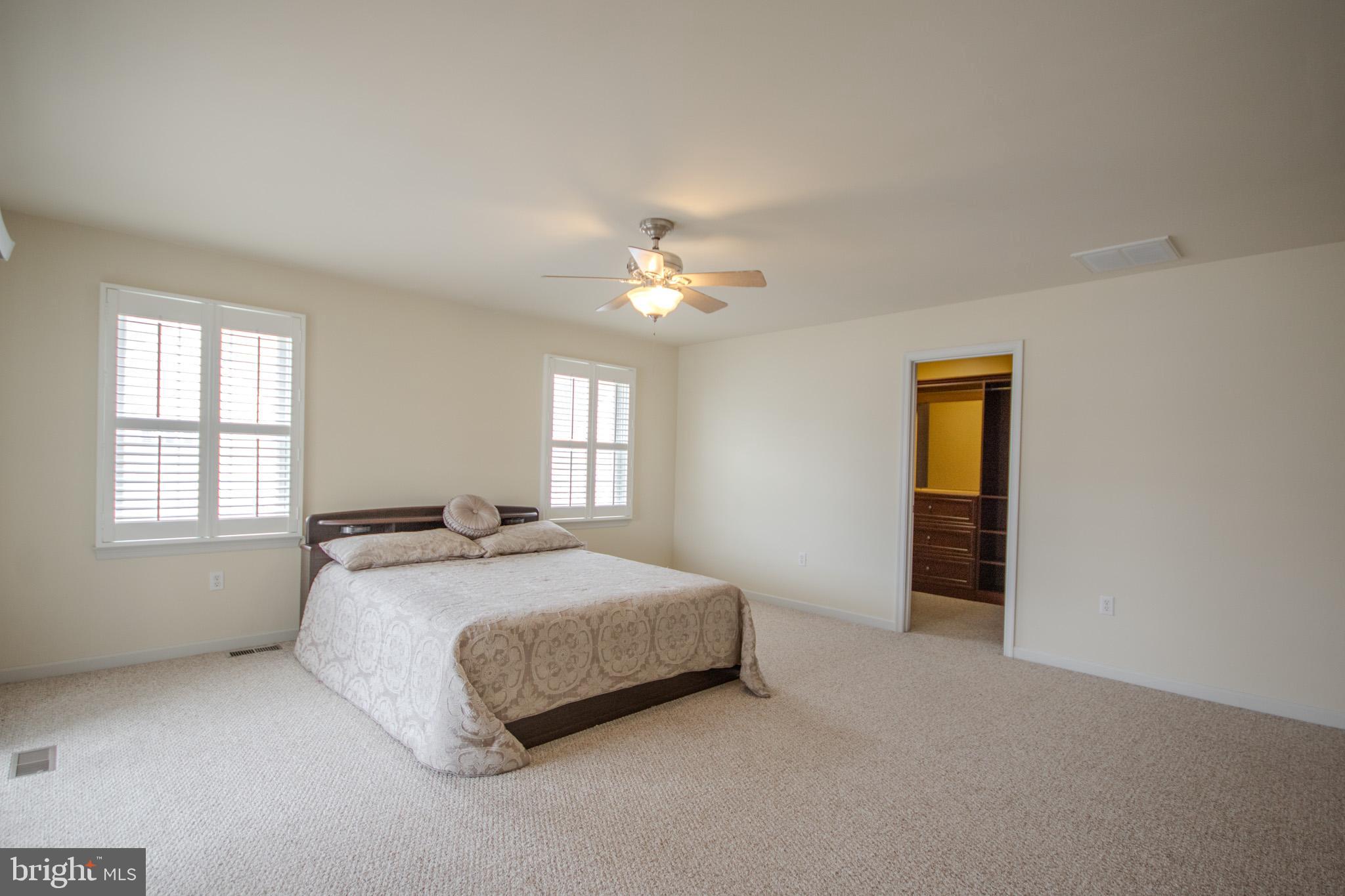 WATERS EDGE - Residential