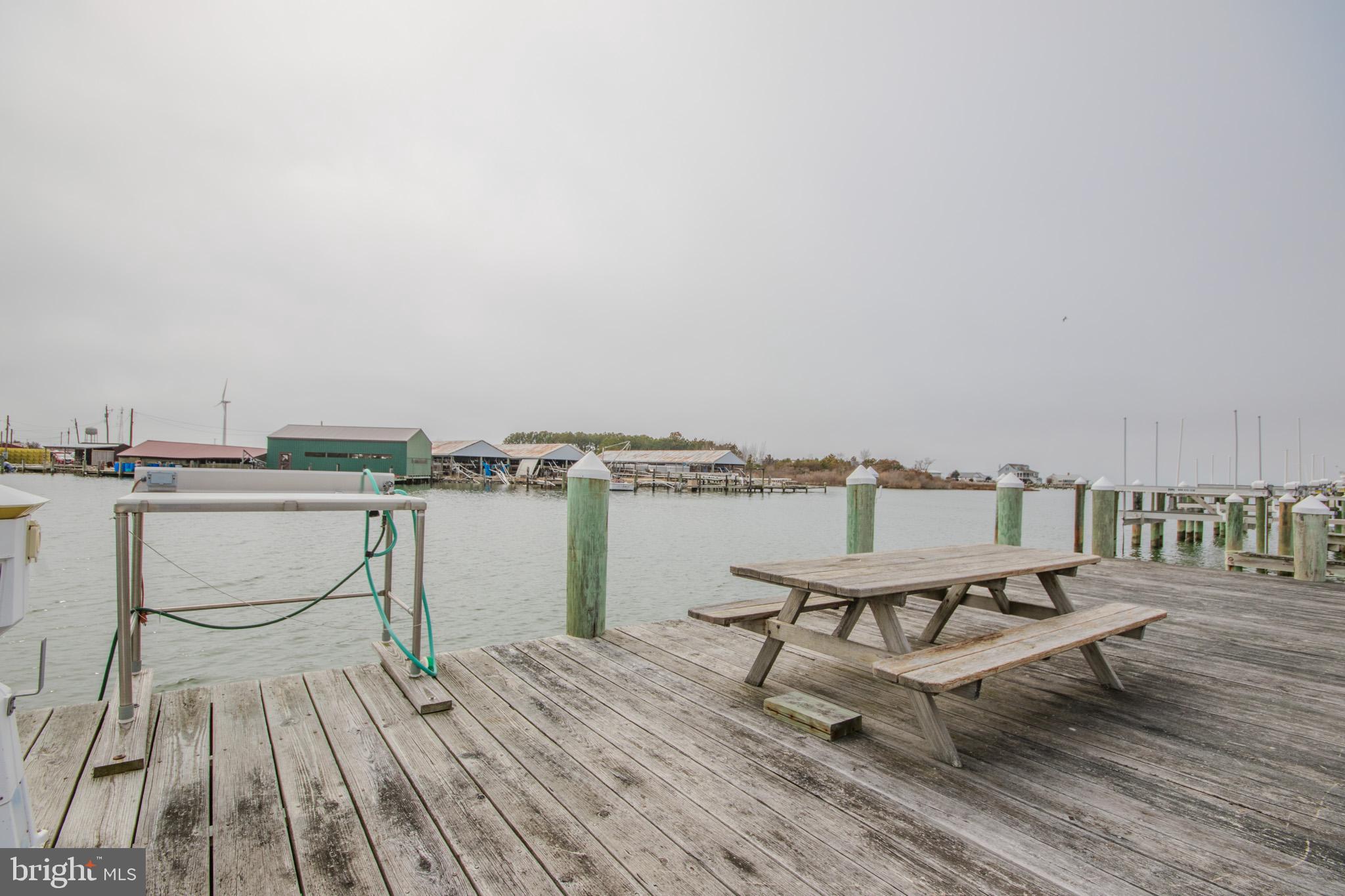 WATERS EDGE - Residential