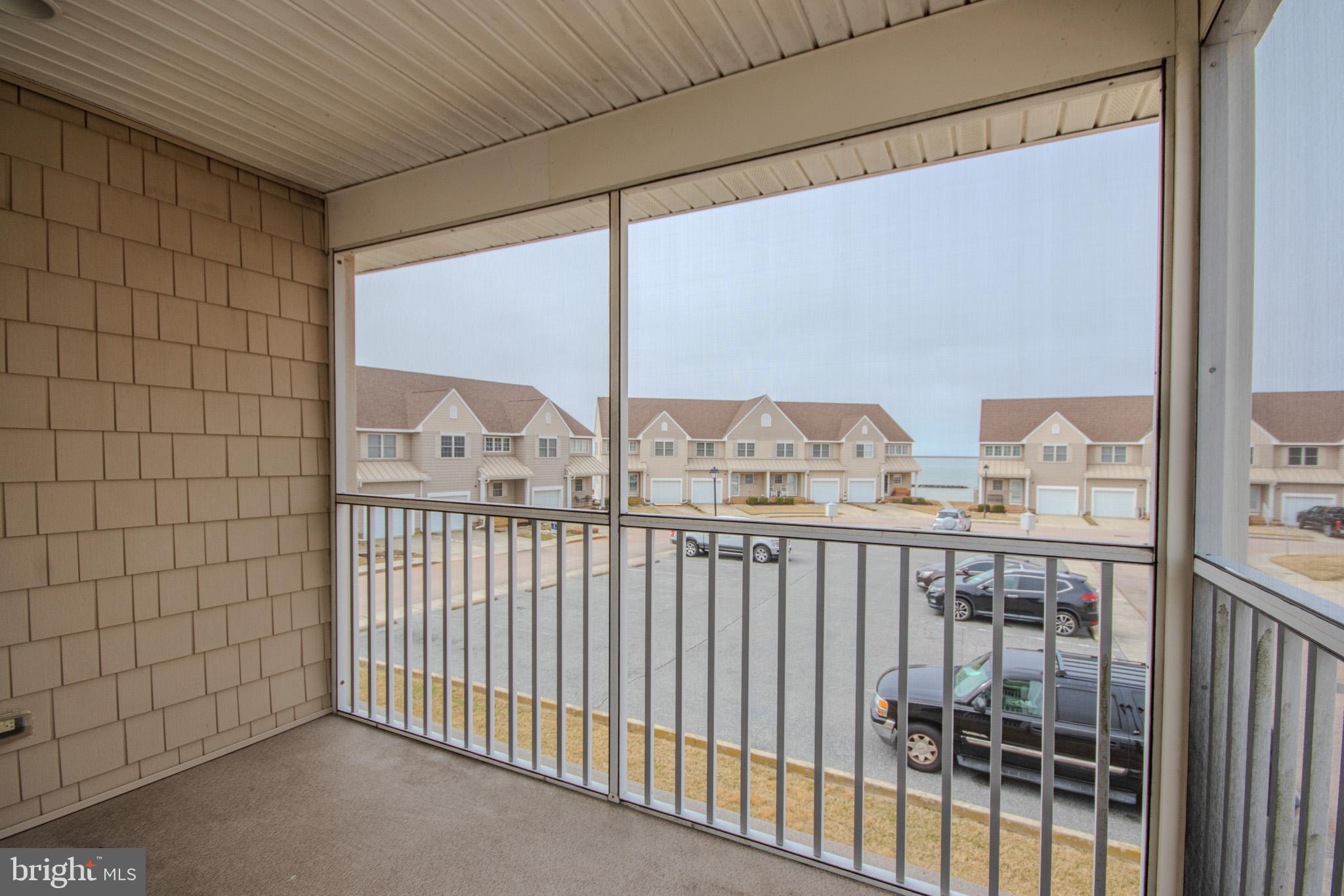 WATERS EDGE - Residential