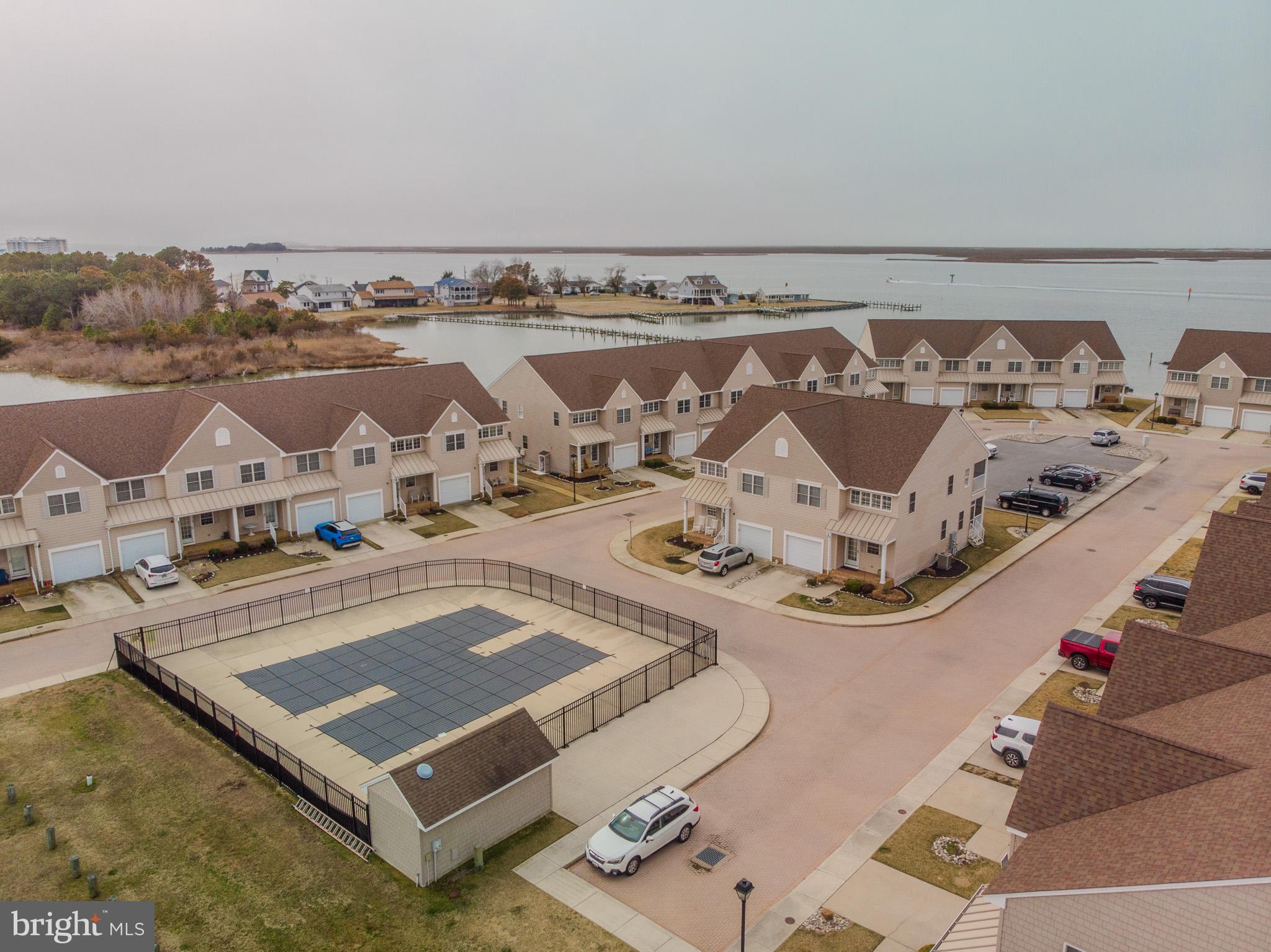 WATERS EDGE - Residential