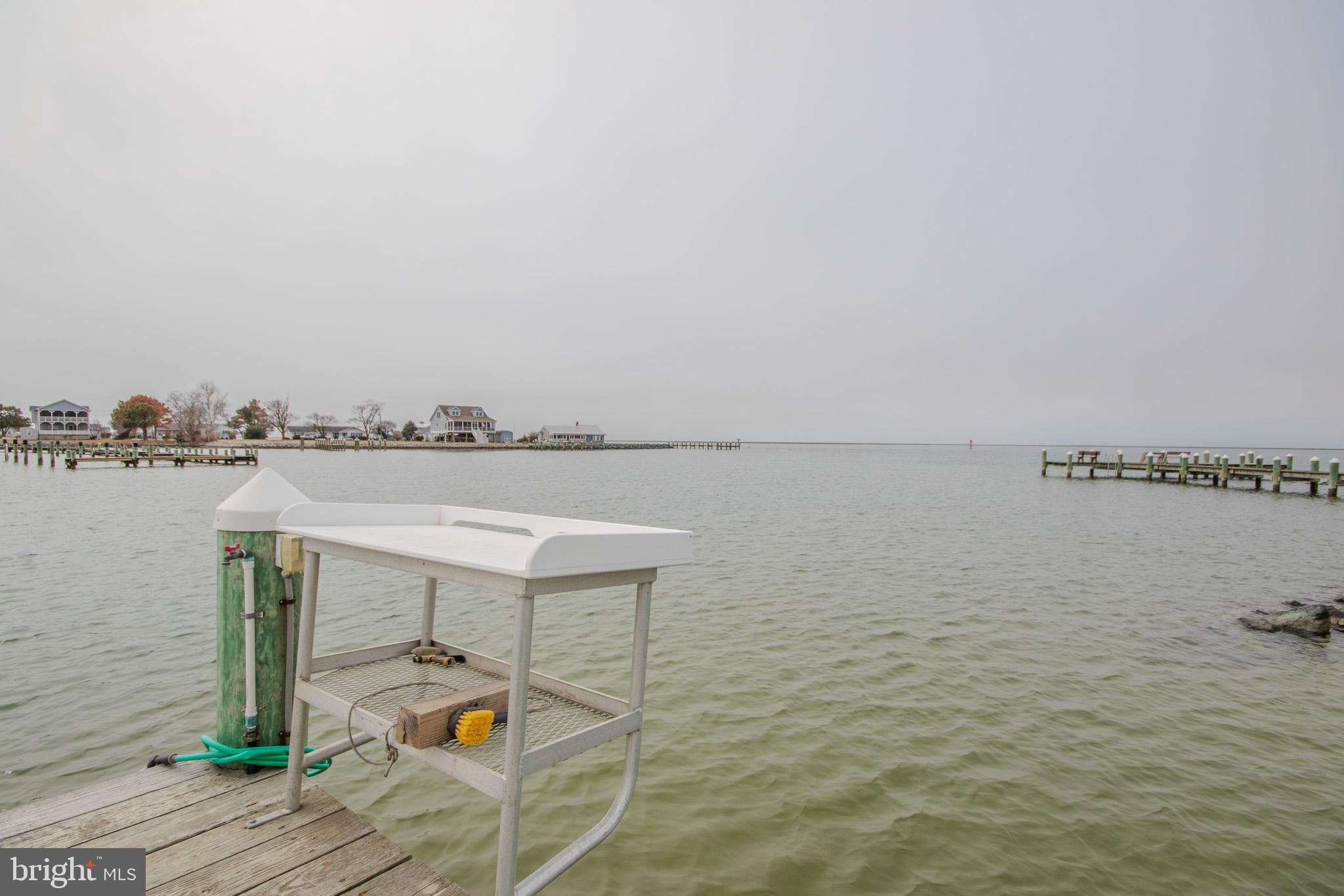 WATERS EDGE - Residential