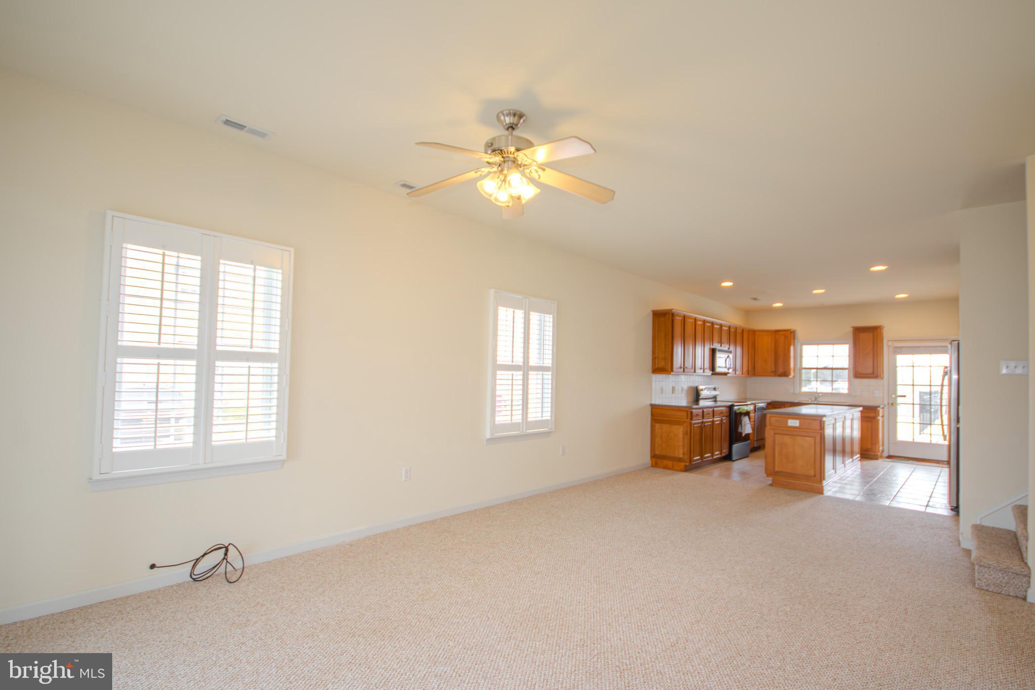 WATERS EDGE - Residential