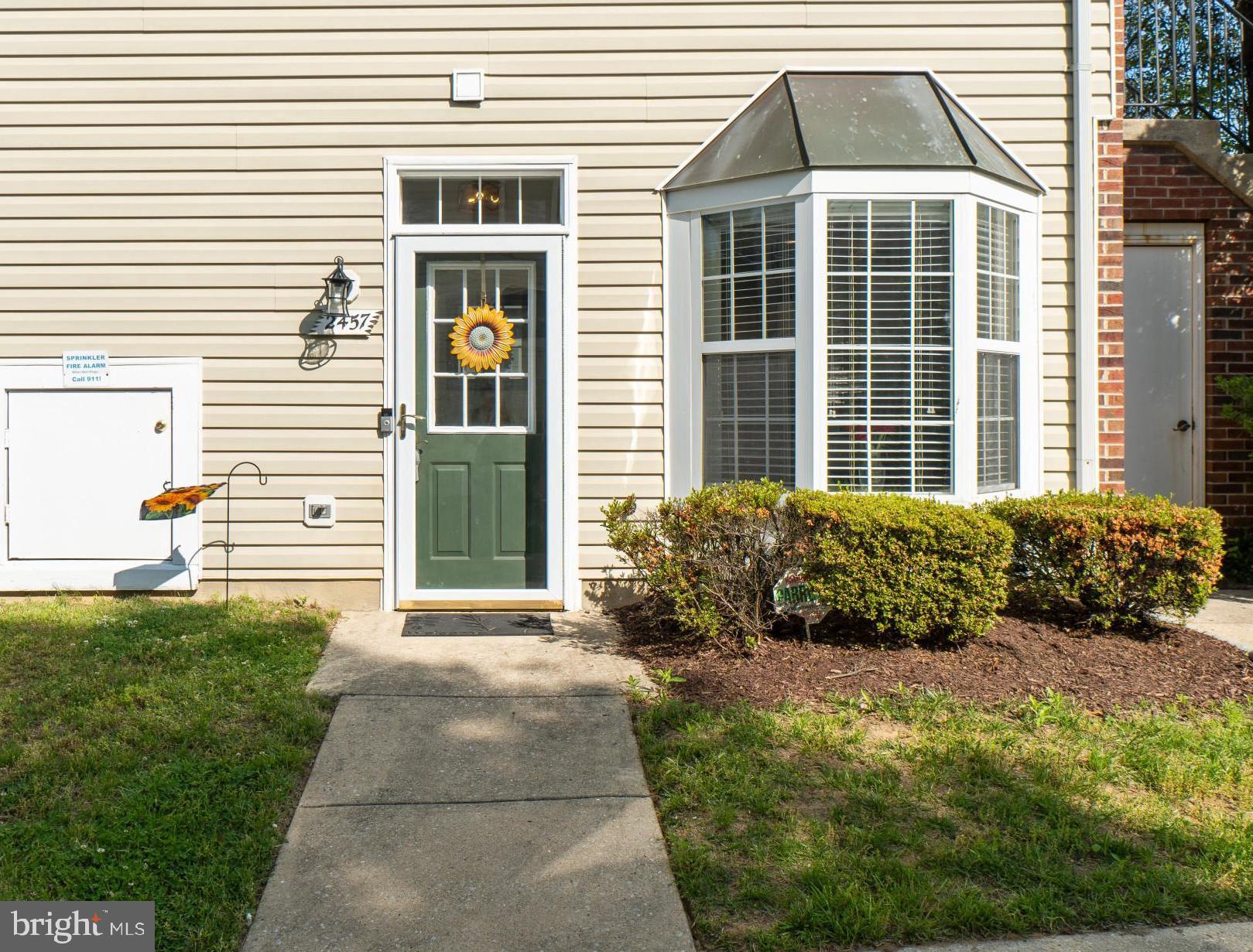 WELLFLEET MEWS - Residential