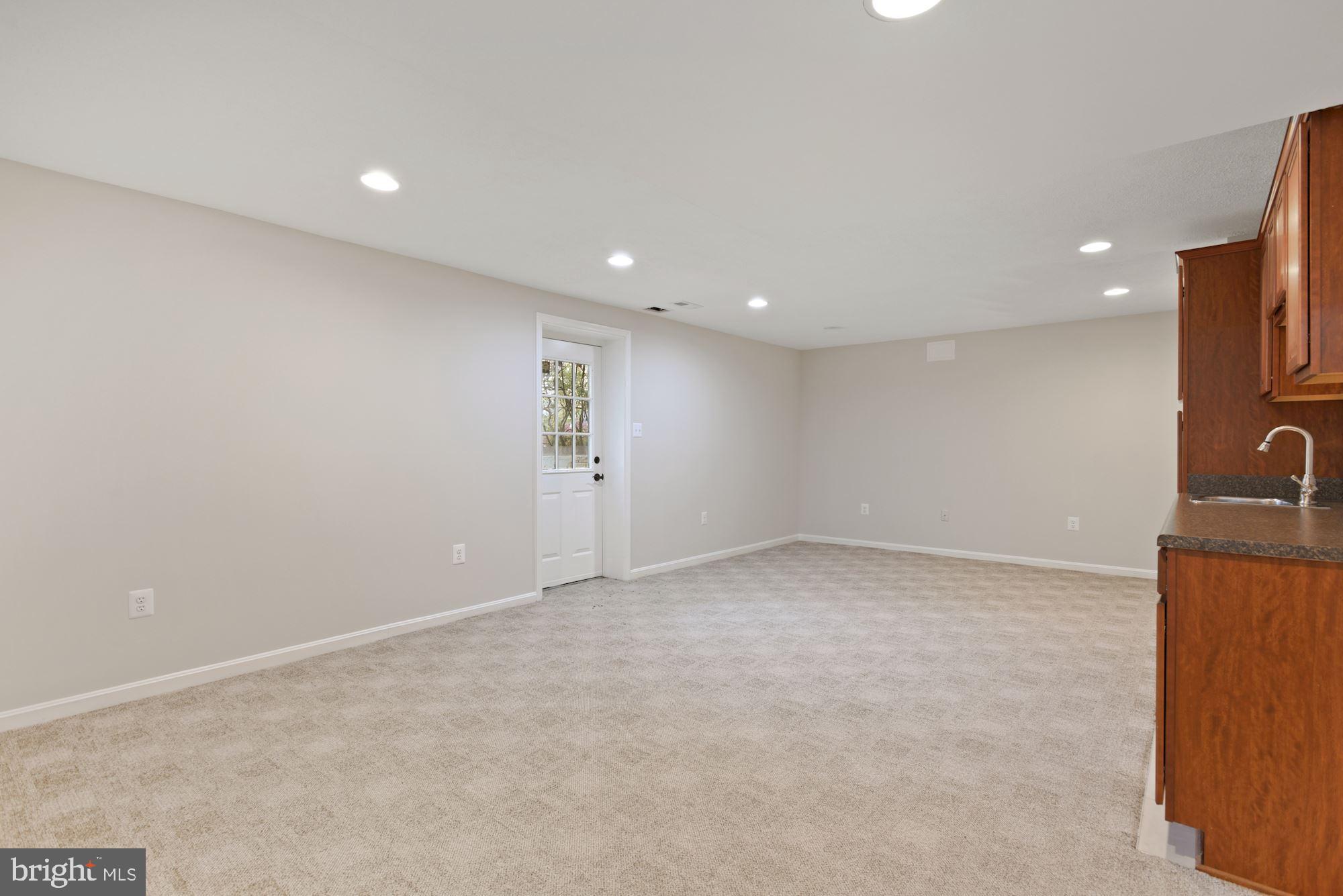 GATE POST ESTATES - Residential