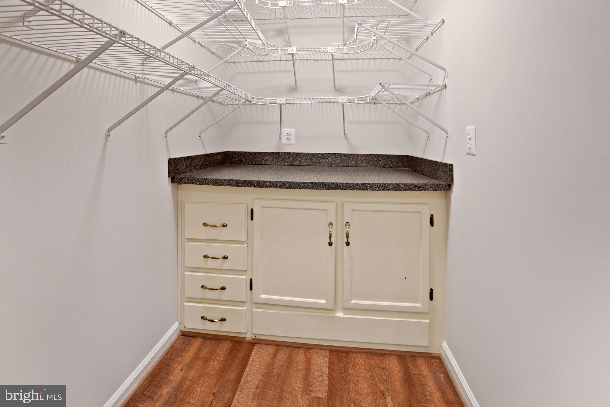 GATE POST ESTATES - Residential