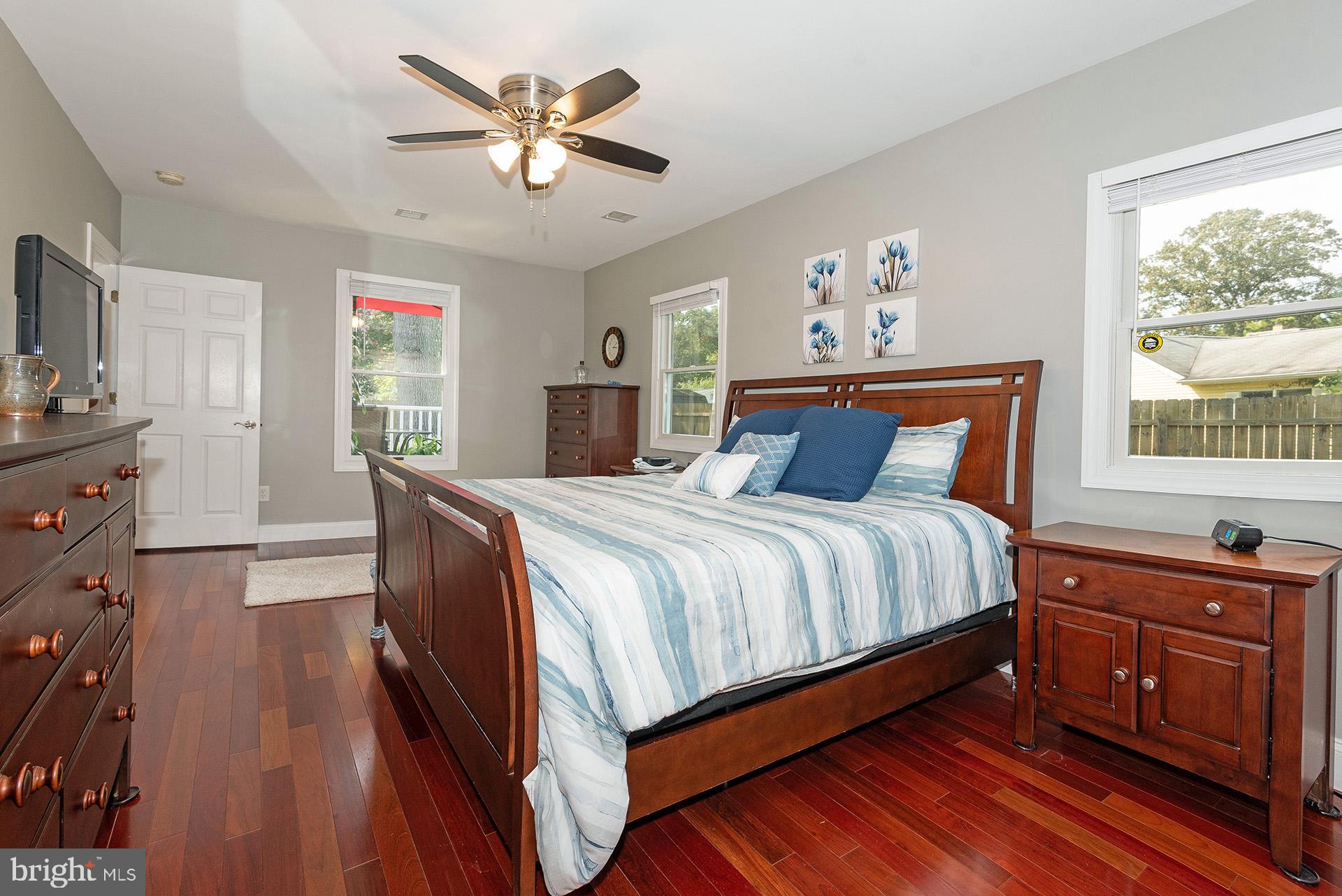 PASADENA - Residential