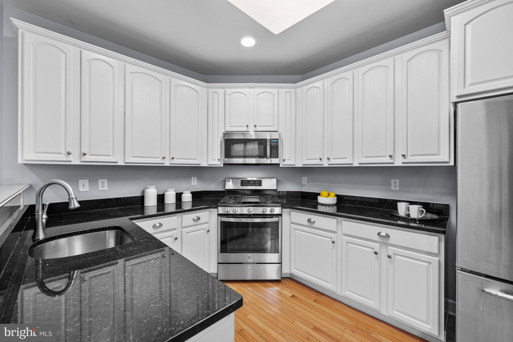 KENTLANDS MIDTOWN - Residential