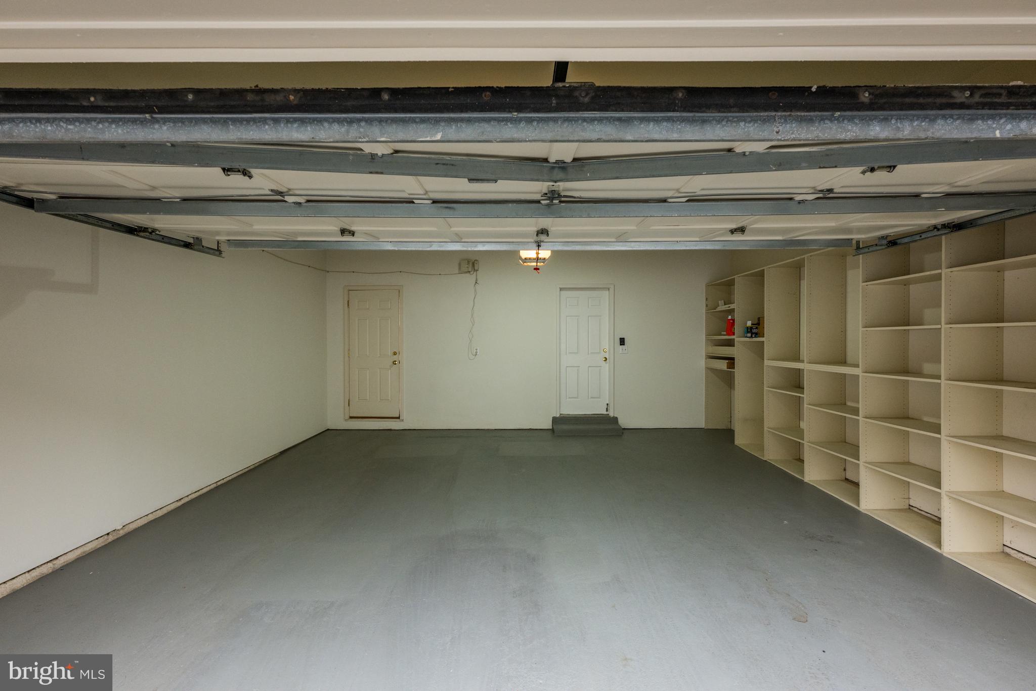 KENTLANDS MIDTOWN - Residential