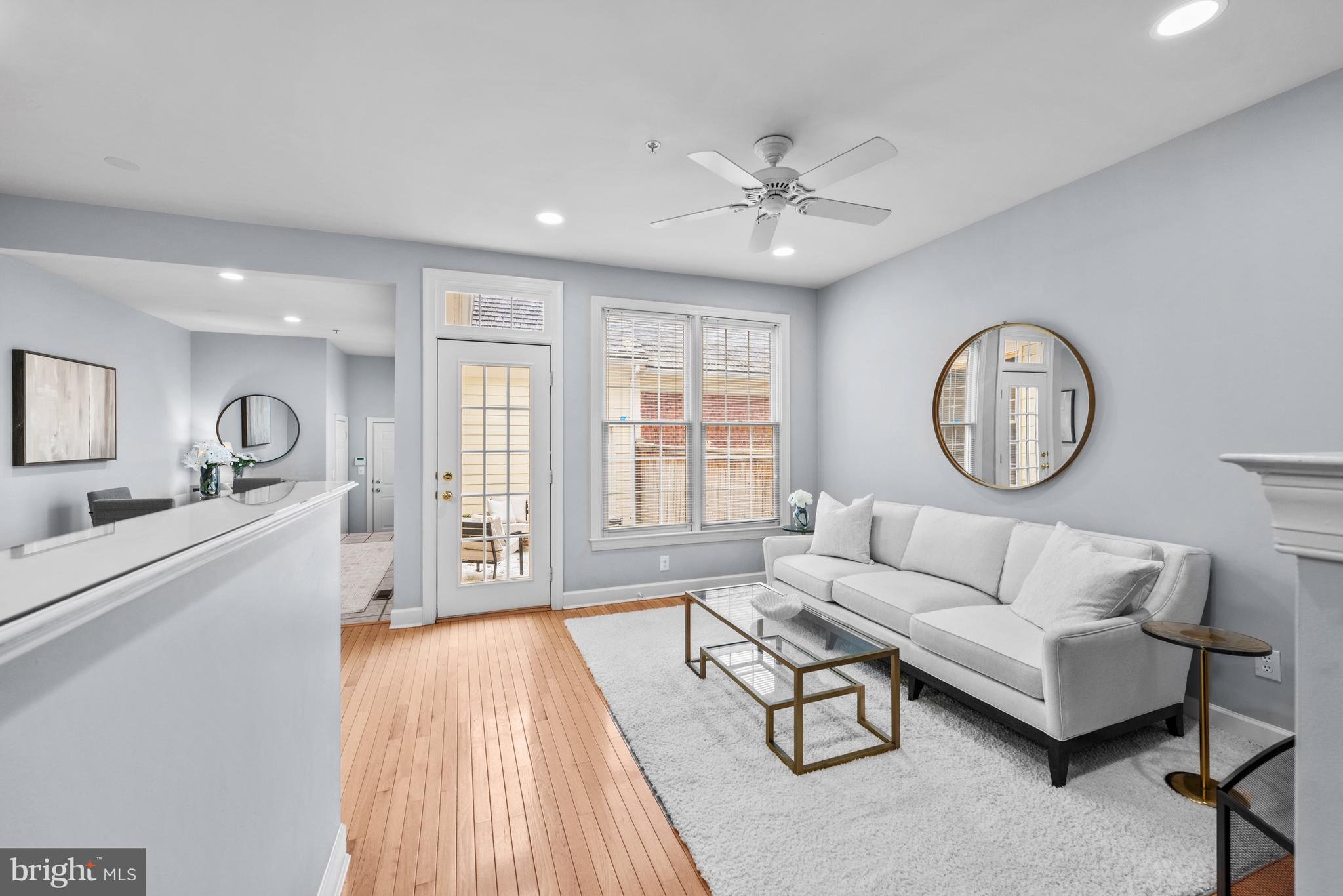 KENTLANDS MIDTOWN - Residential