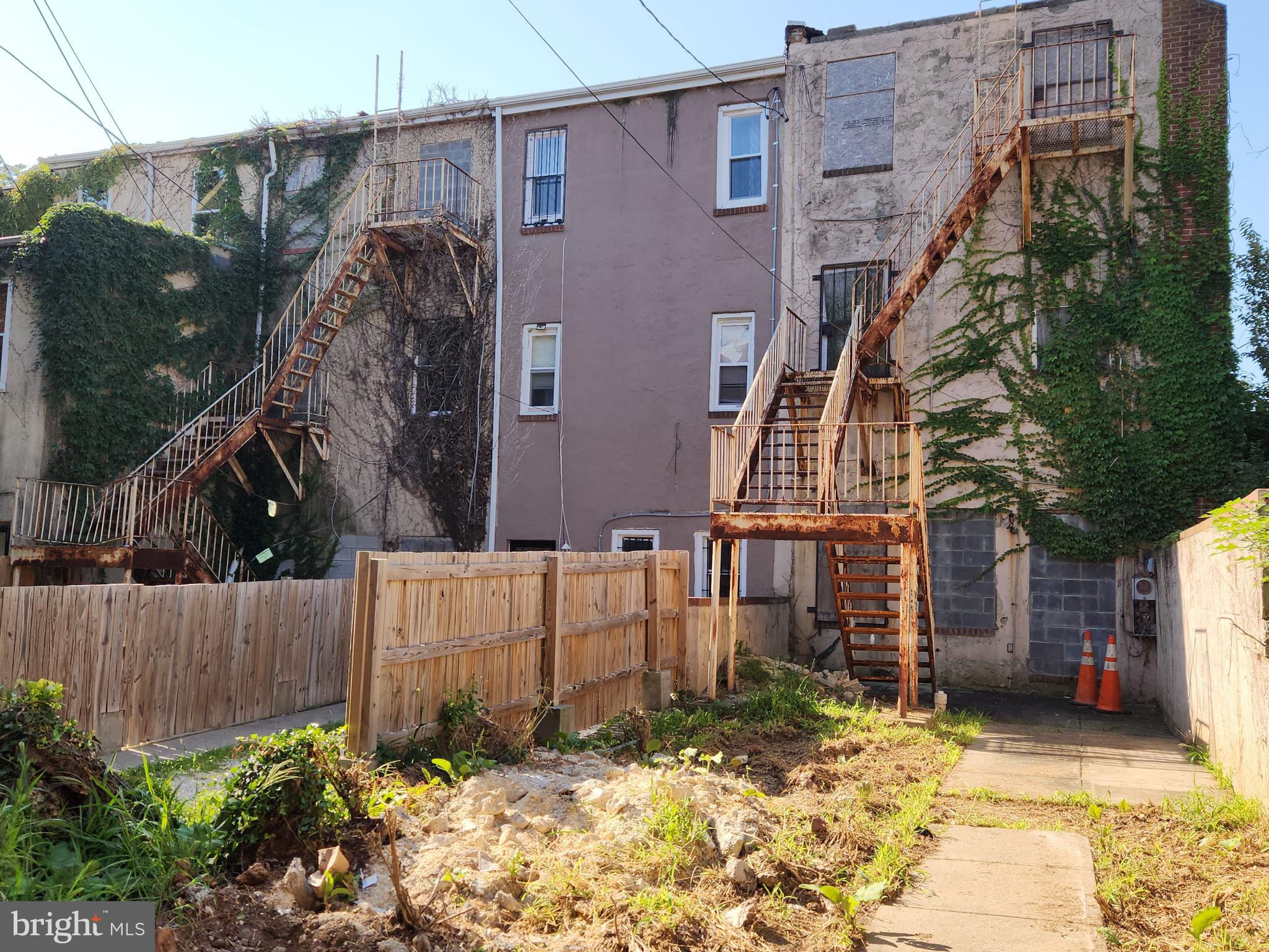 BARCLAY - Residential