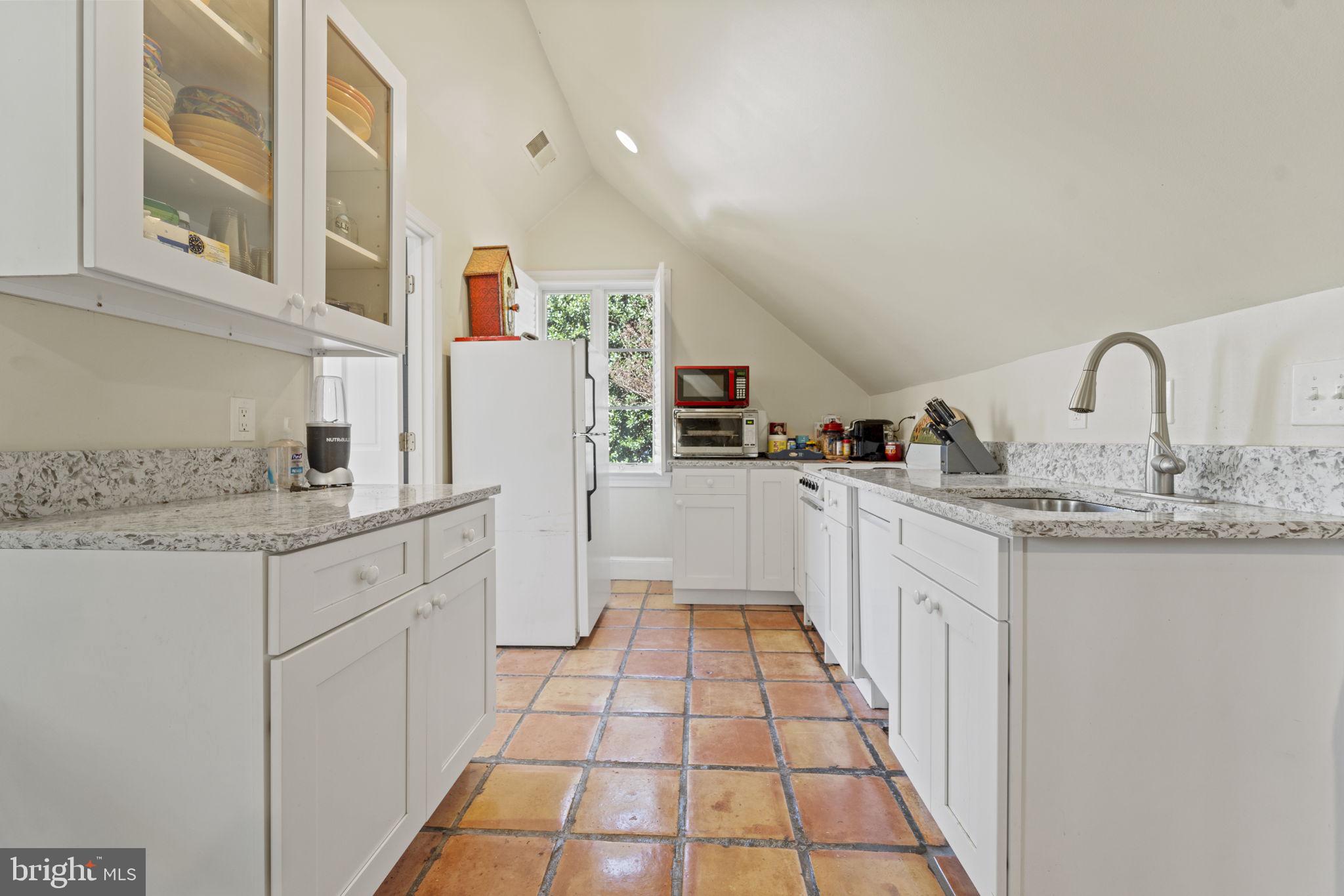 POTOMAC FALLS - Residential