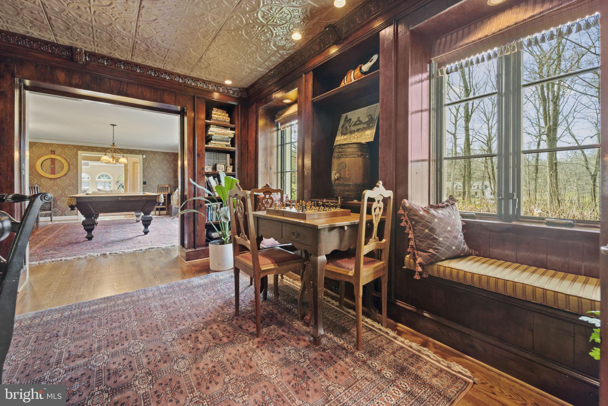 POTOMAC FALLS - Residential