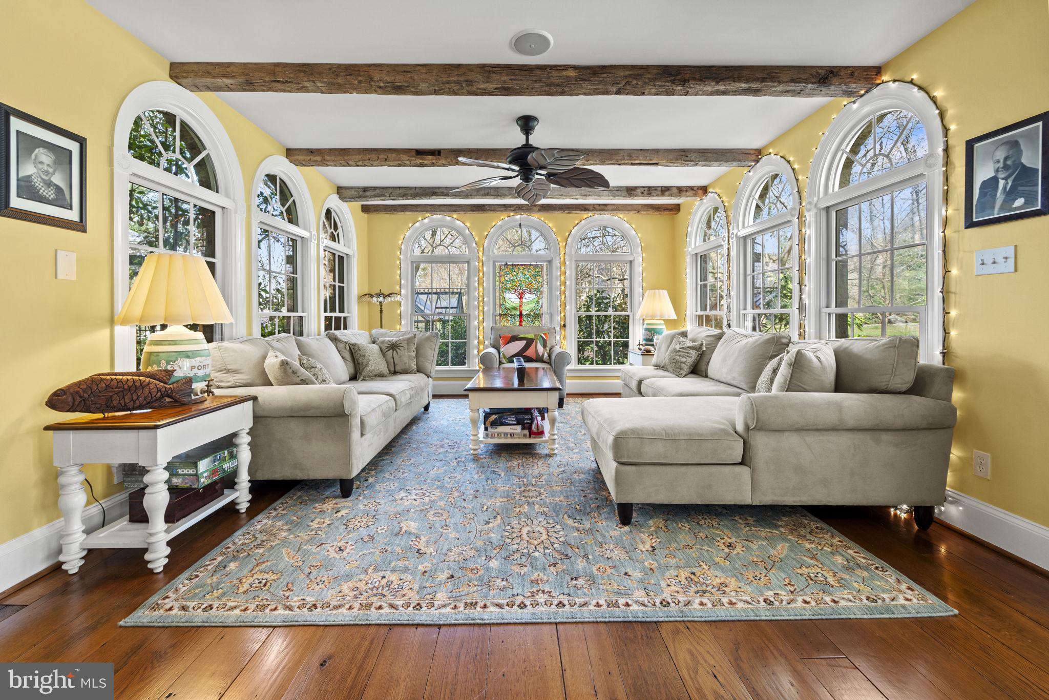 POTOMAC FALLS - Residential