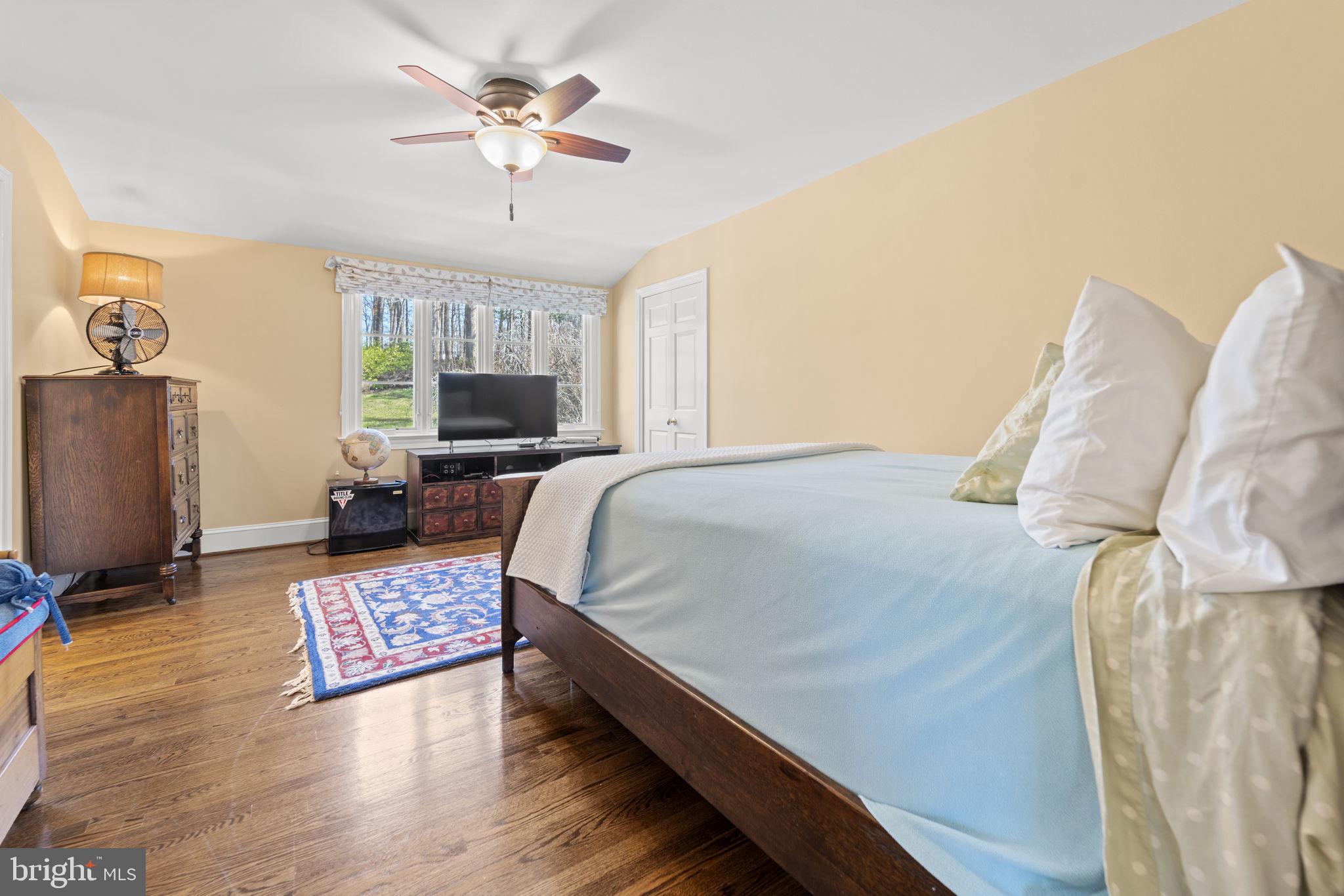 POTOMAC FALLS - Residential