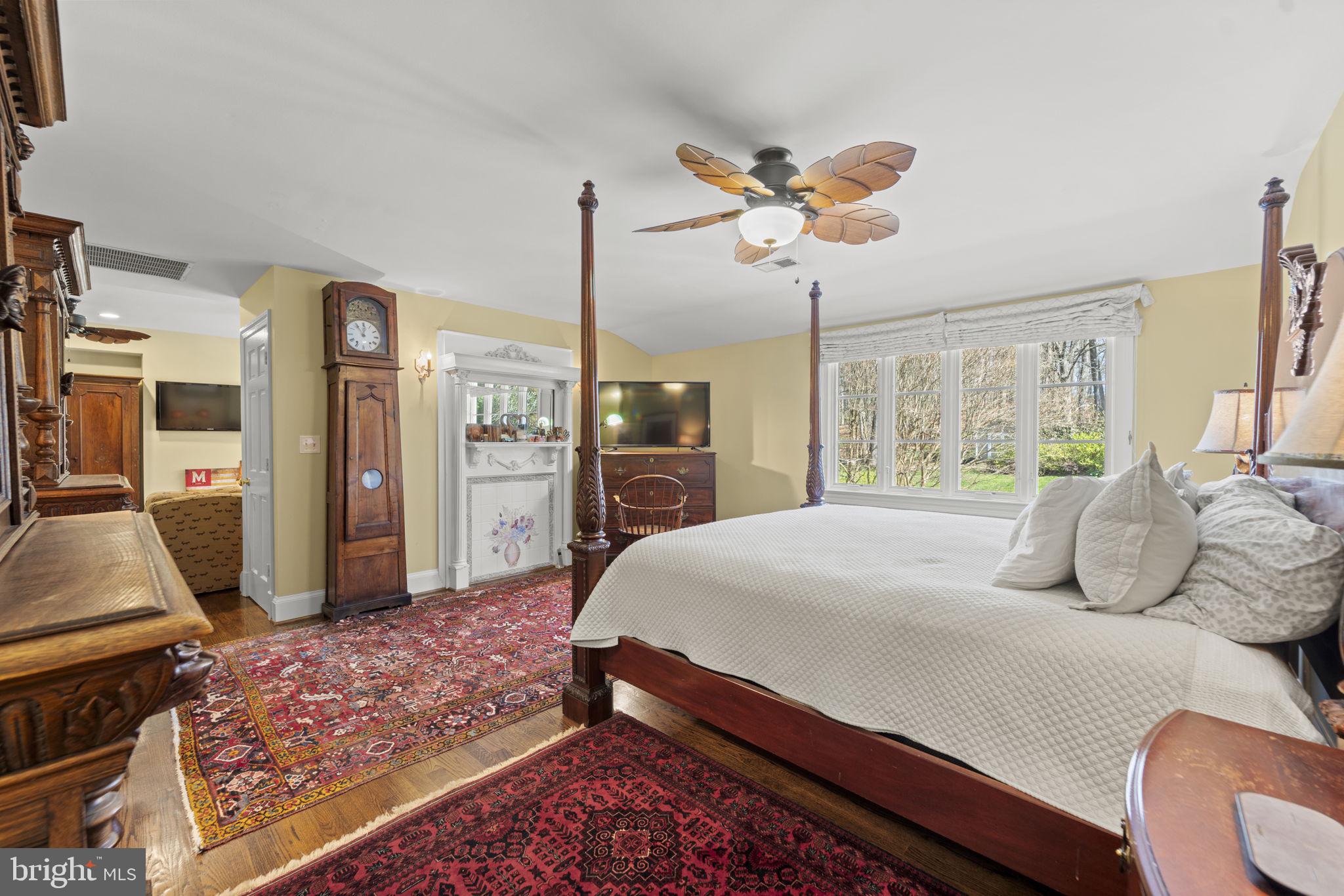 POTOMAC FALLS - Residential