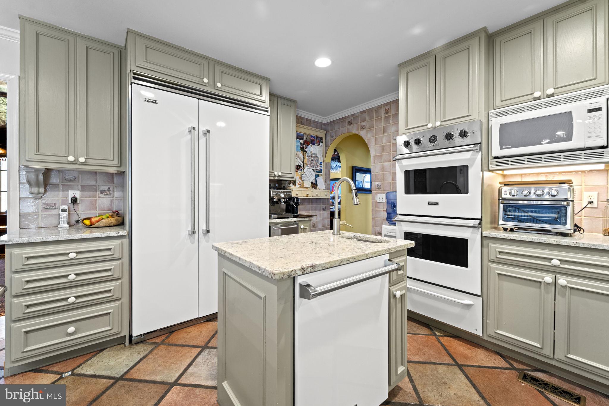 POTOMAC FALLS - Residential