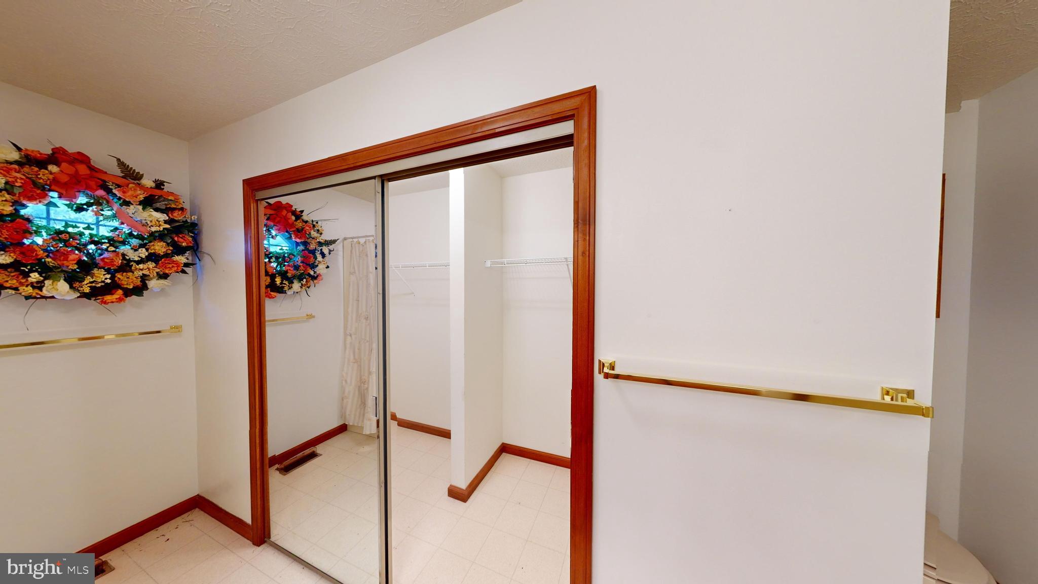 THE POINT - Residential