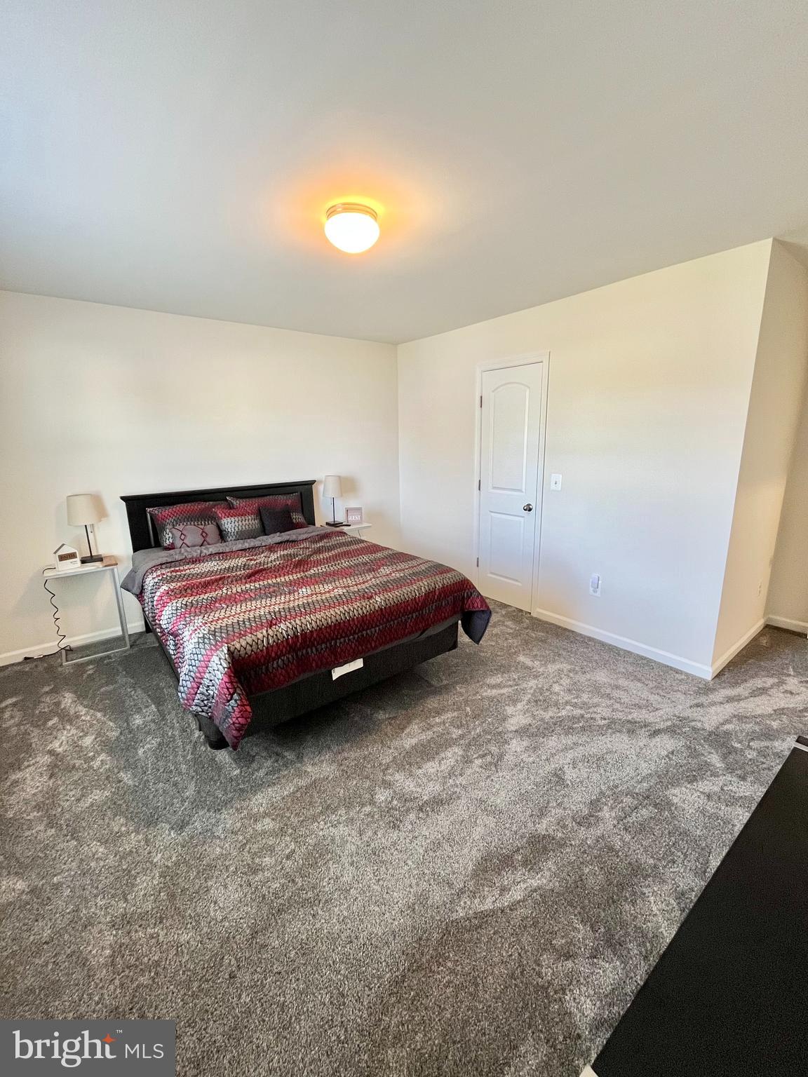 MCGINNIS POINT - Residential