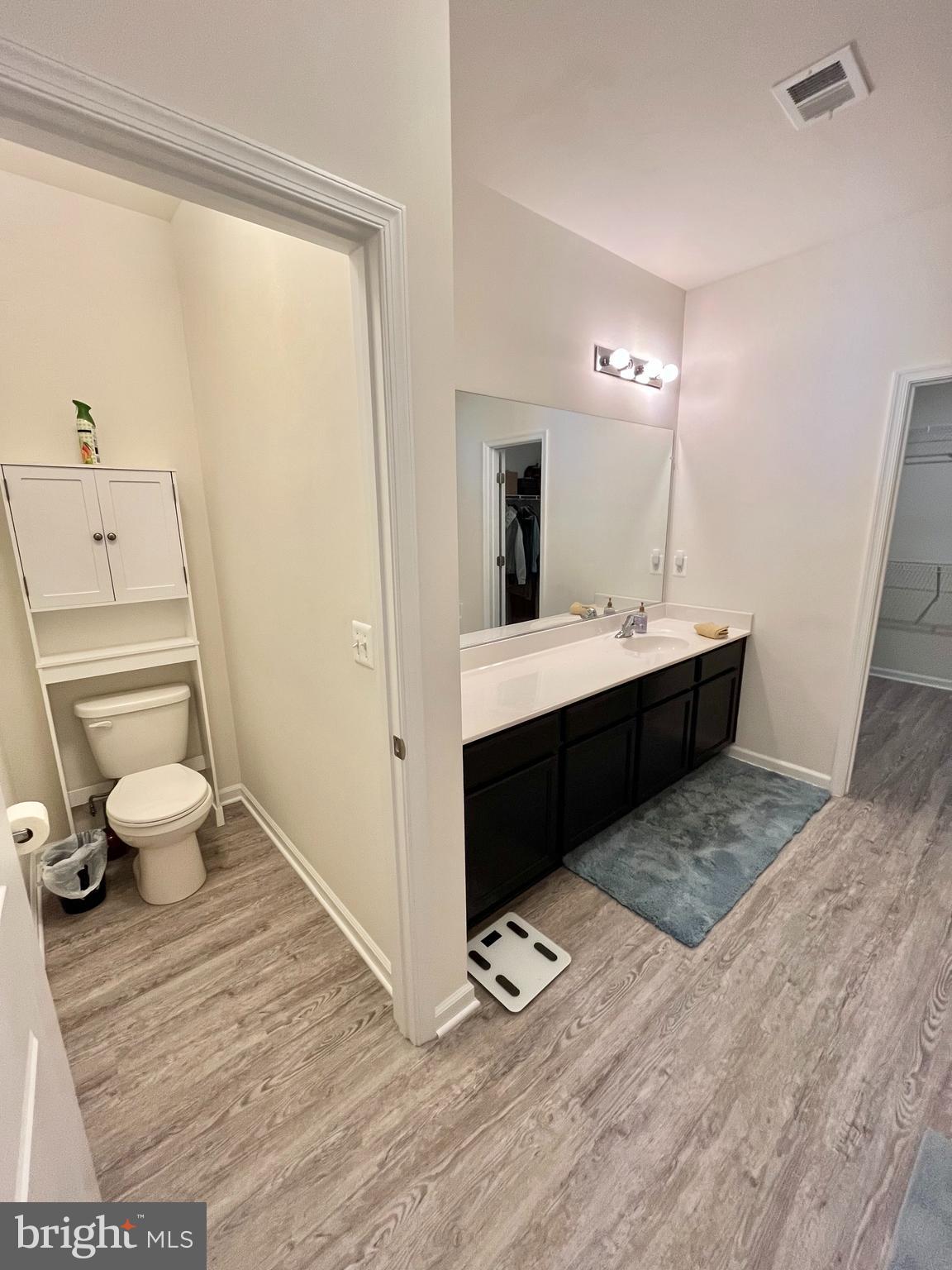 MCGINNIS POINT - Residential