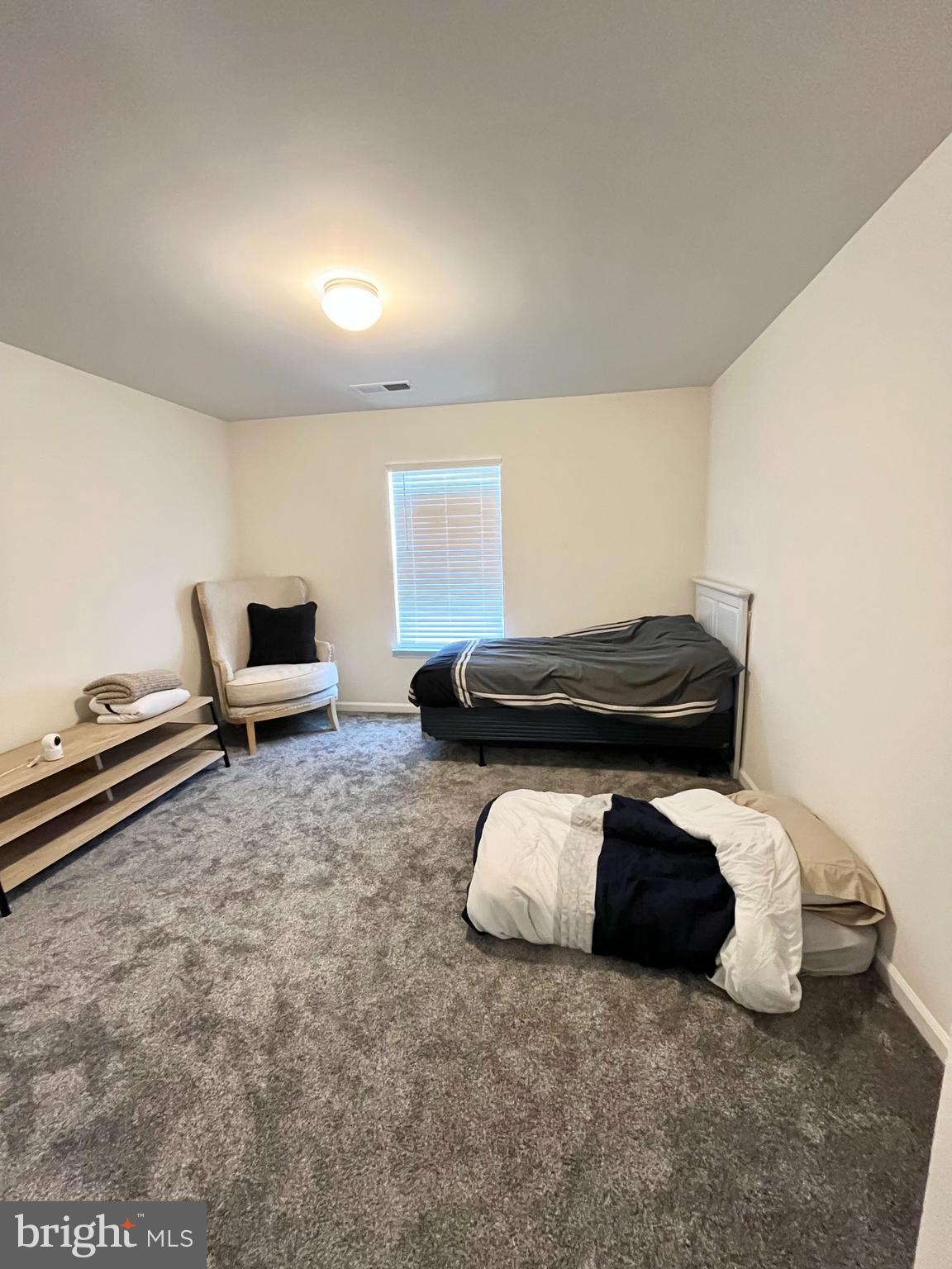 MCGINNIS POINT - Residential