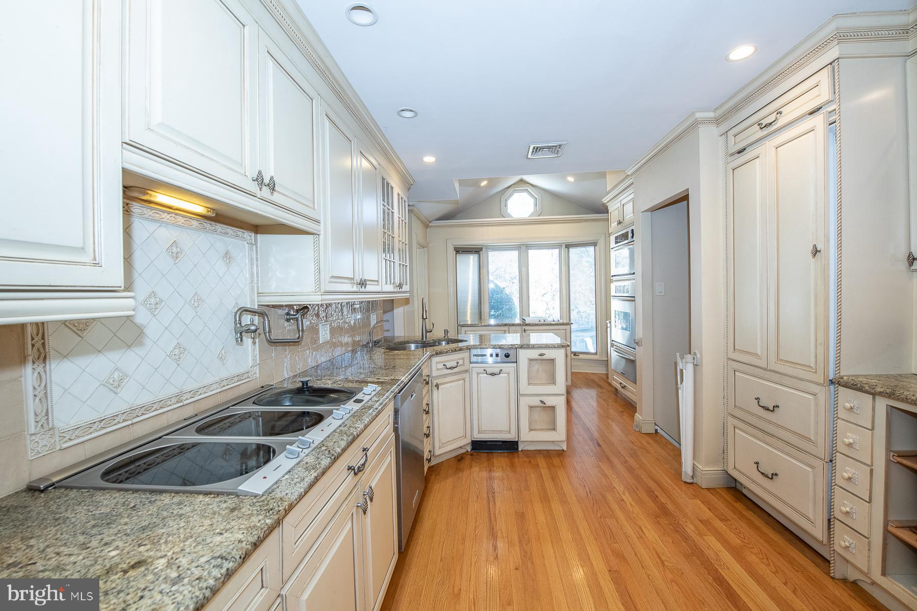 ELKINS PARK - Residential