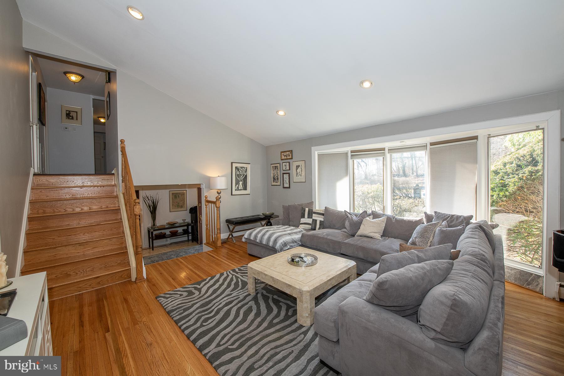 ELKINS PARK - Residential