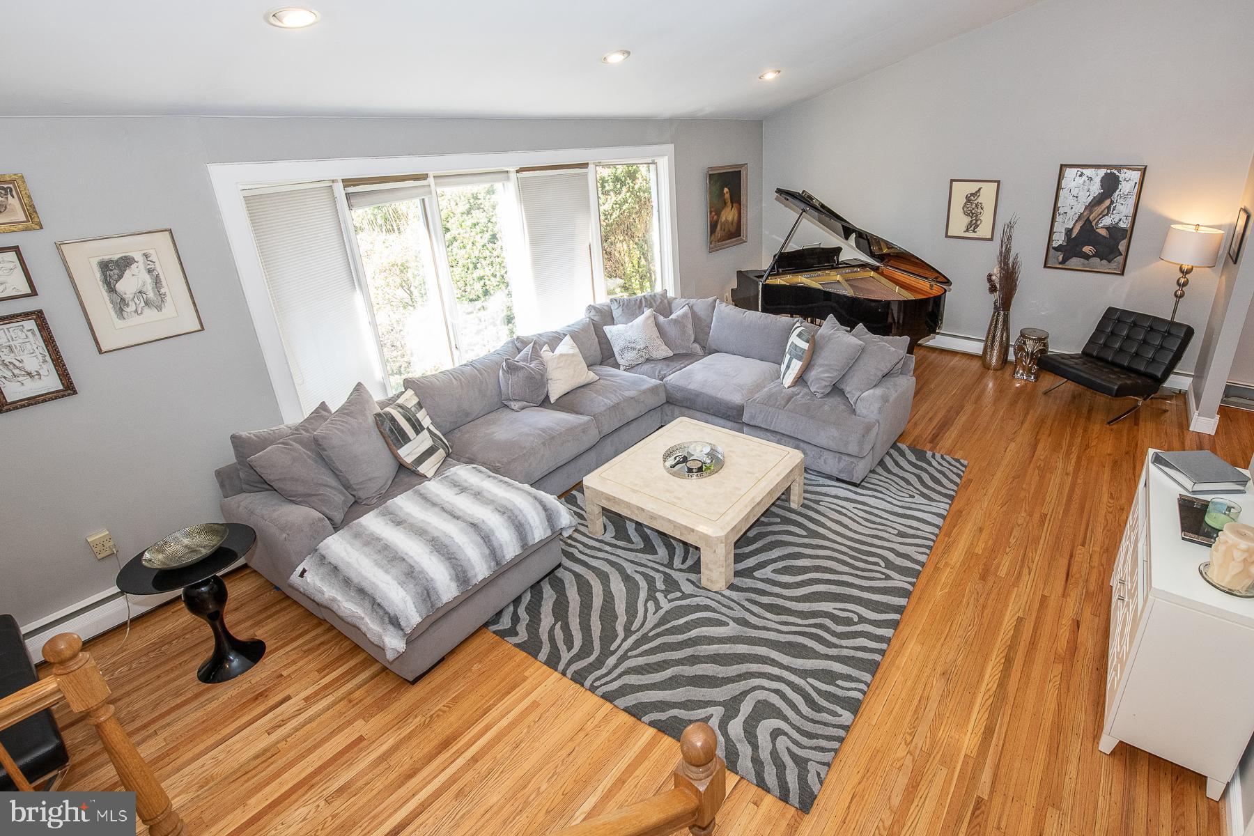 ELKINS PARK - Residential