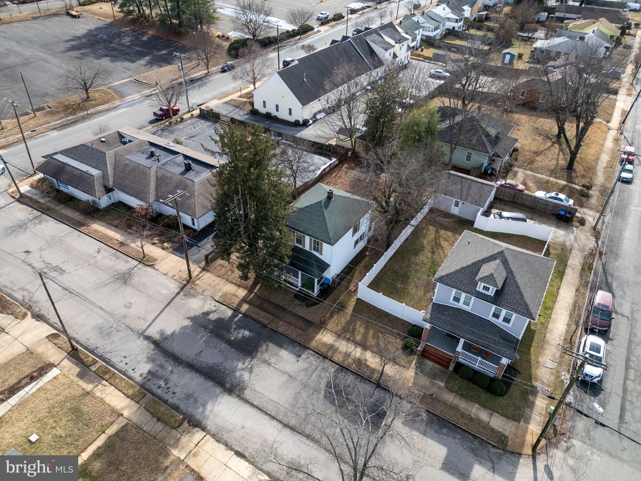 ELLWOOD CITY - Residential