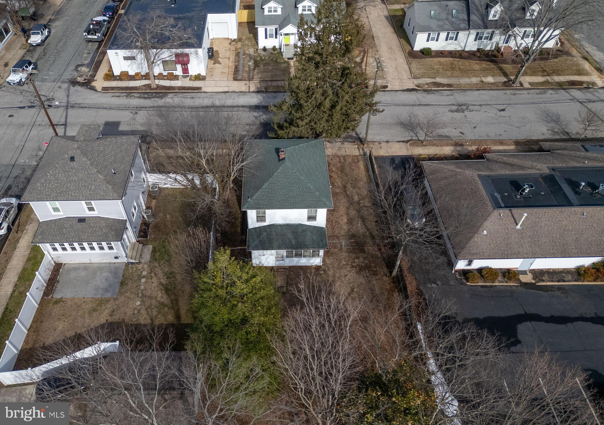 ELLWOOD CITY - Residential