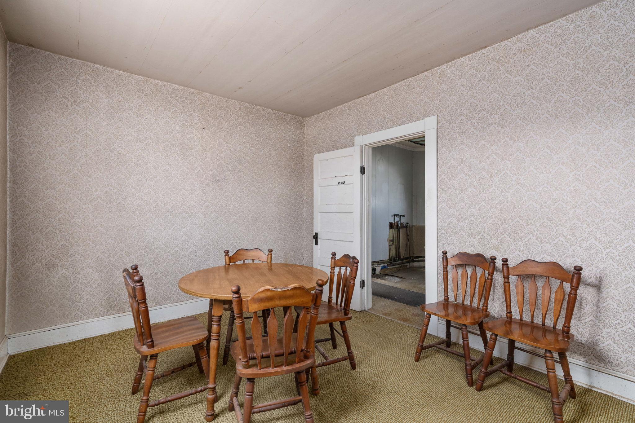 ELLWOOD CITY - Residential