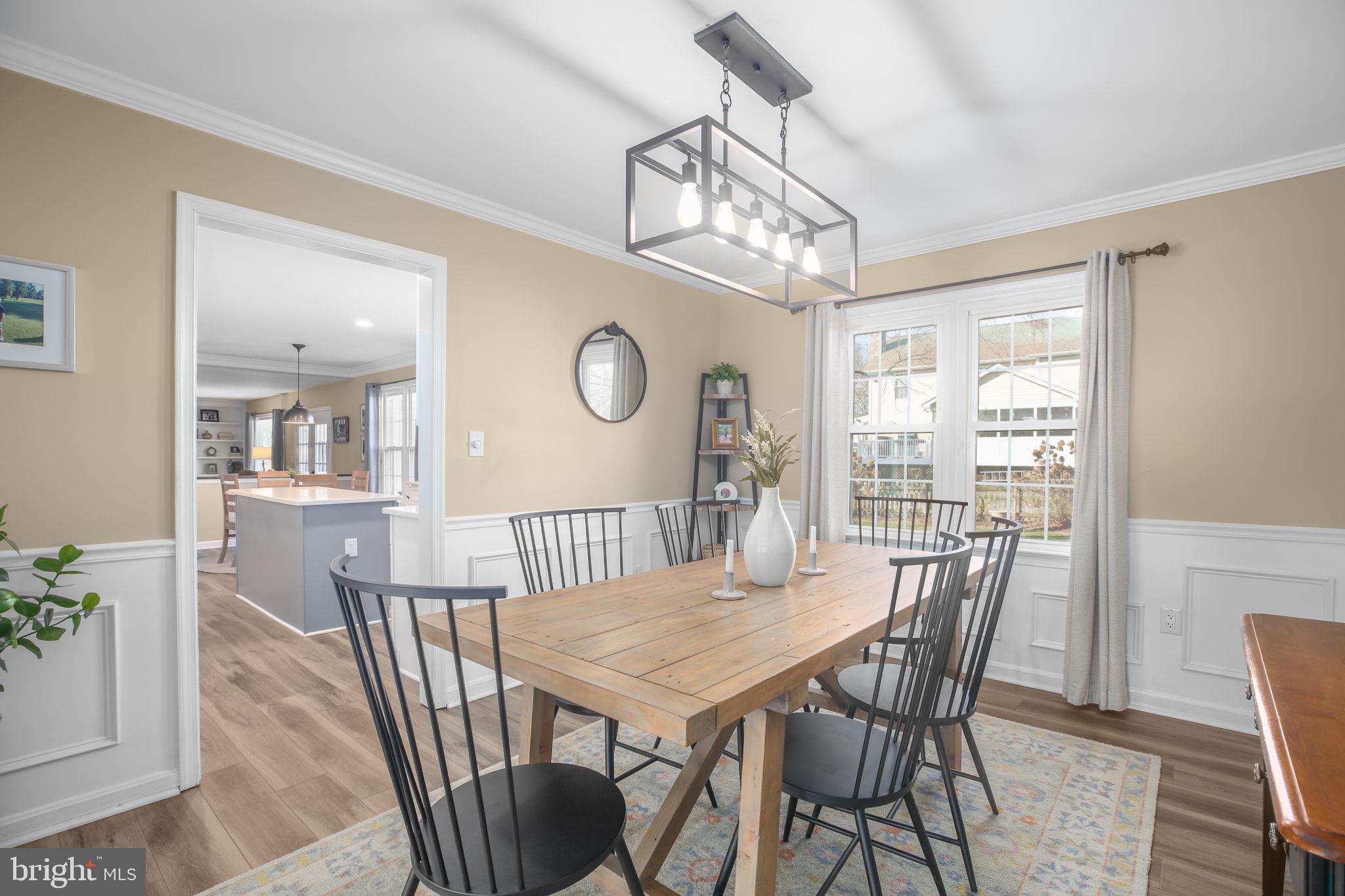 FOX POINT - Residential