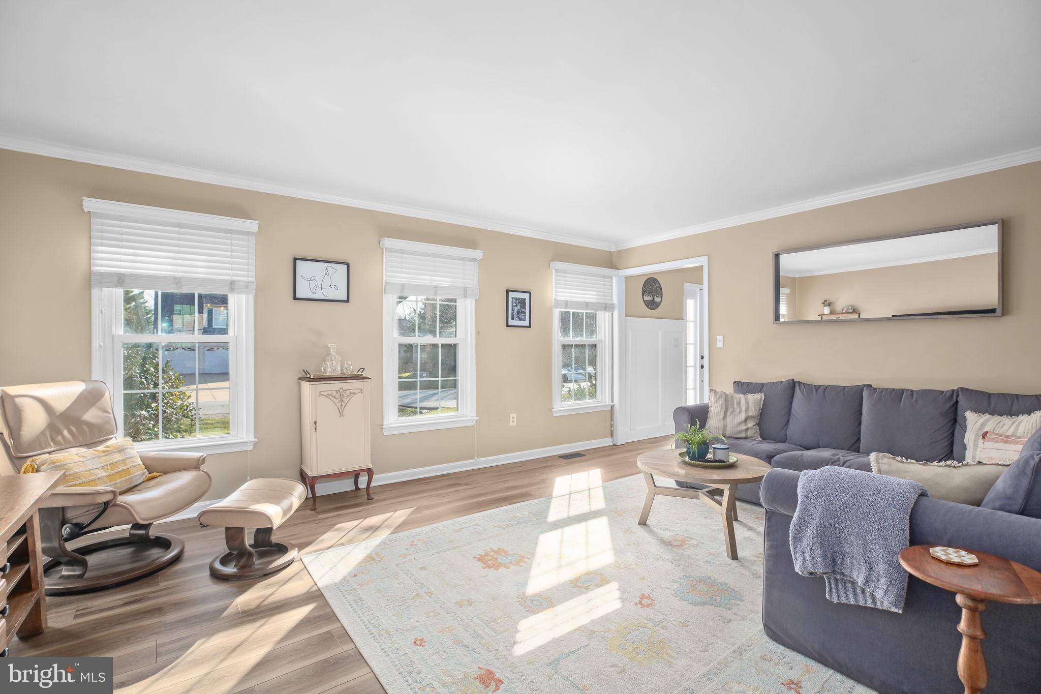 FOX POINT - Residential