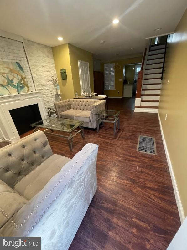 2423 MADISON SQUARE