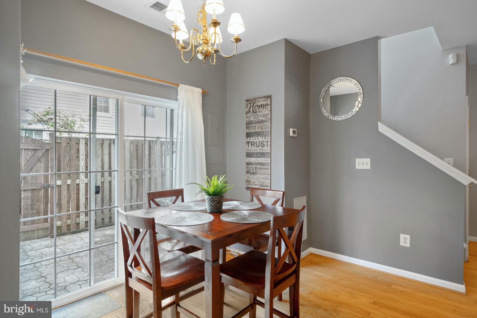 CAMPBELLS TRACE - Residential