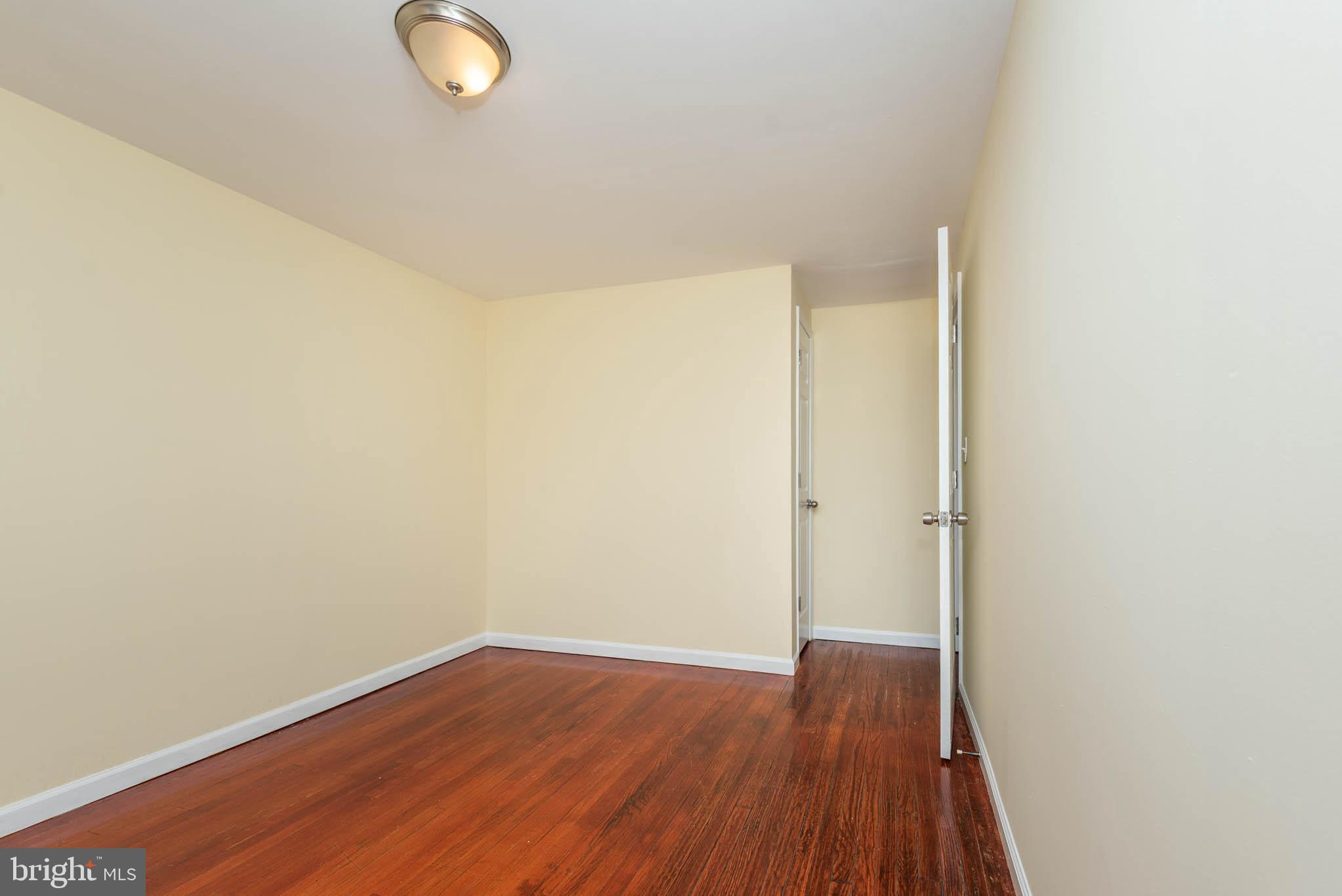 EDNOR GARDENS - LAKESIDE - Residential