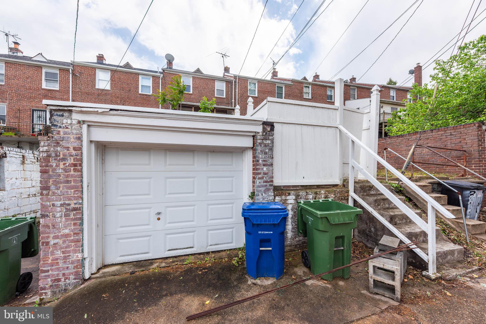 EDNOR GARDENS - LAKESIDE - Residential