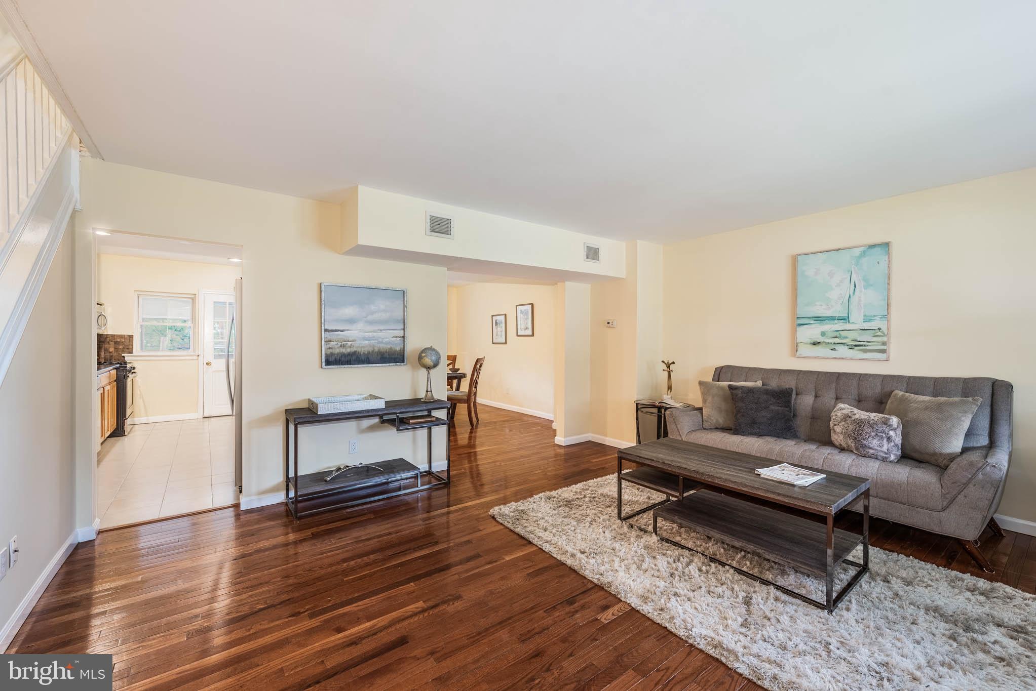 EDNOR GARDENS - LAKESIDE - Residential