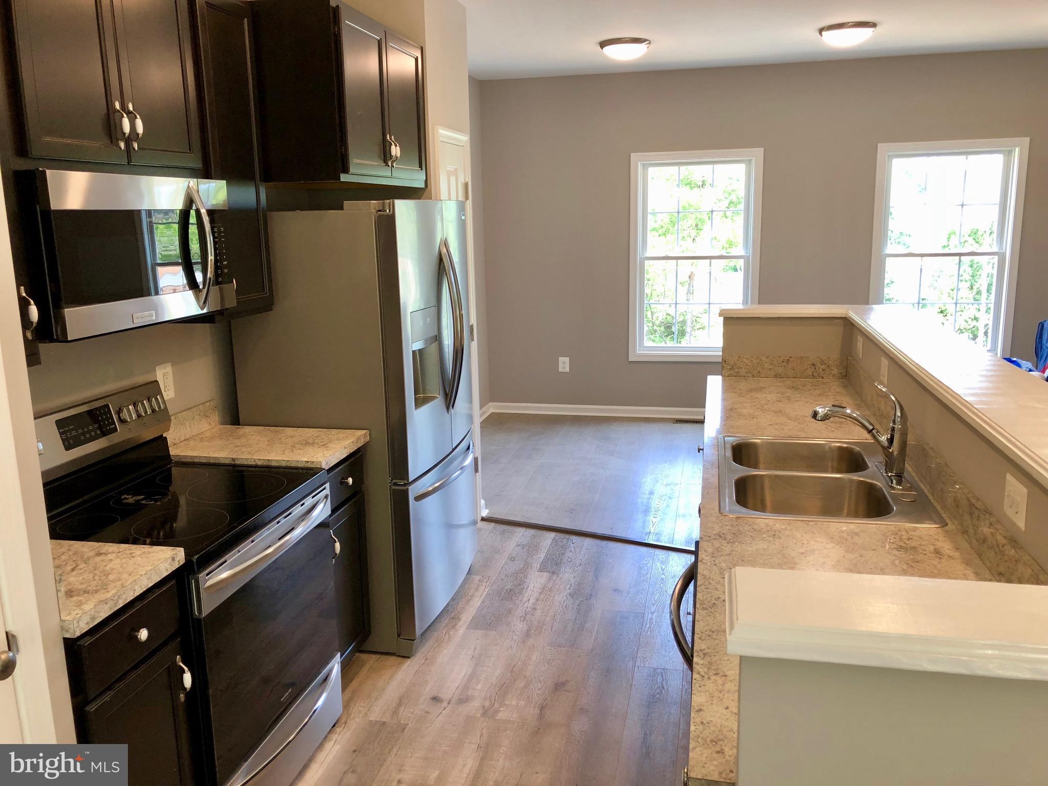 SHEN FARMS RIVERVIEW - Residential