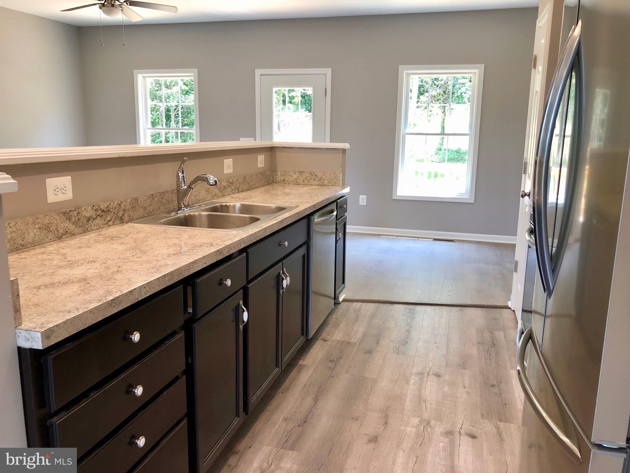 SHEN FARMS RIVERVIEW - Residential