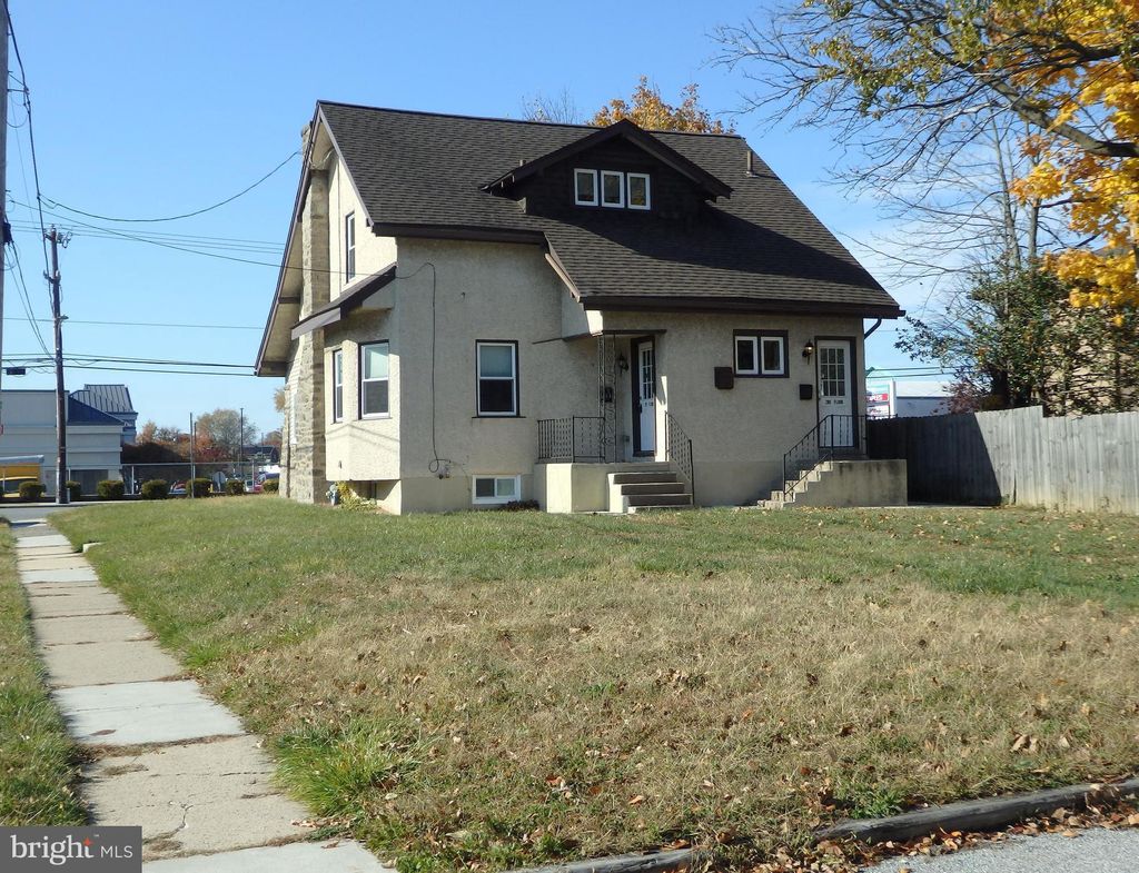 Photo of 101 N Eagle Road, HAVERTOWN, PA 19083 (MLS # PADE2103298)