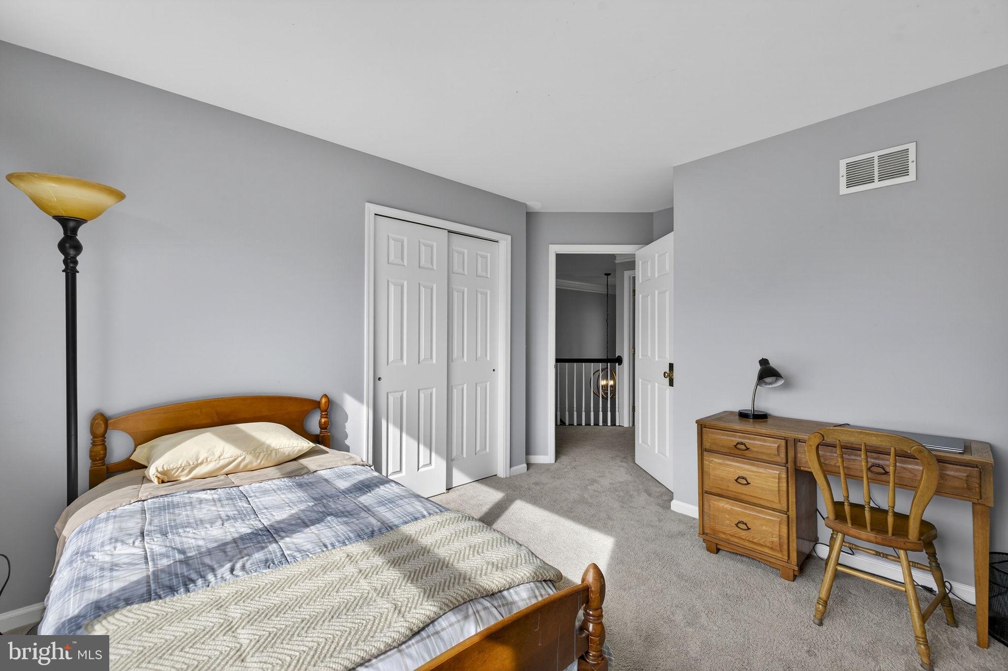 FARMWELL HUNT - Residential