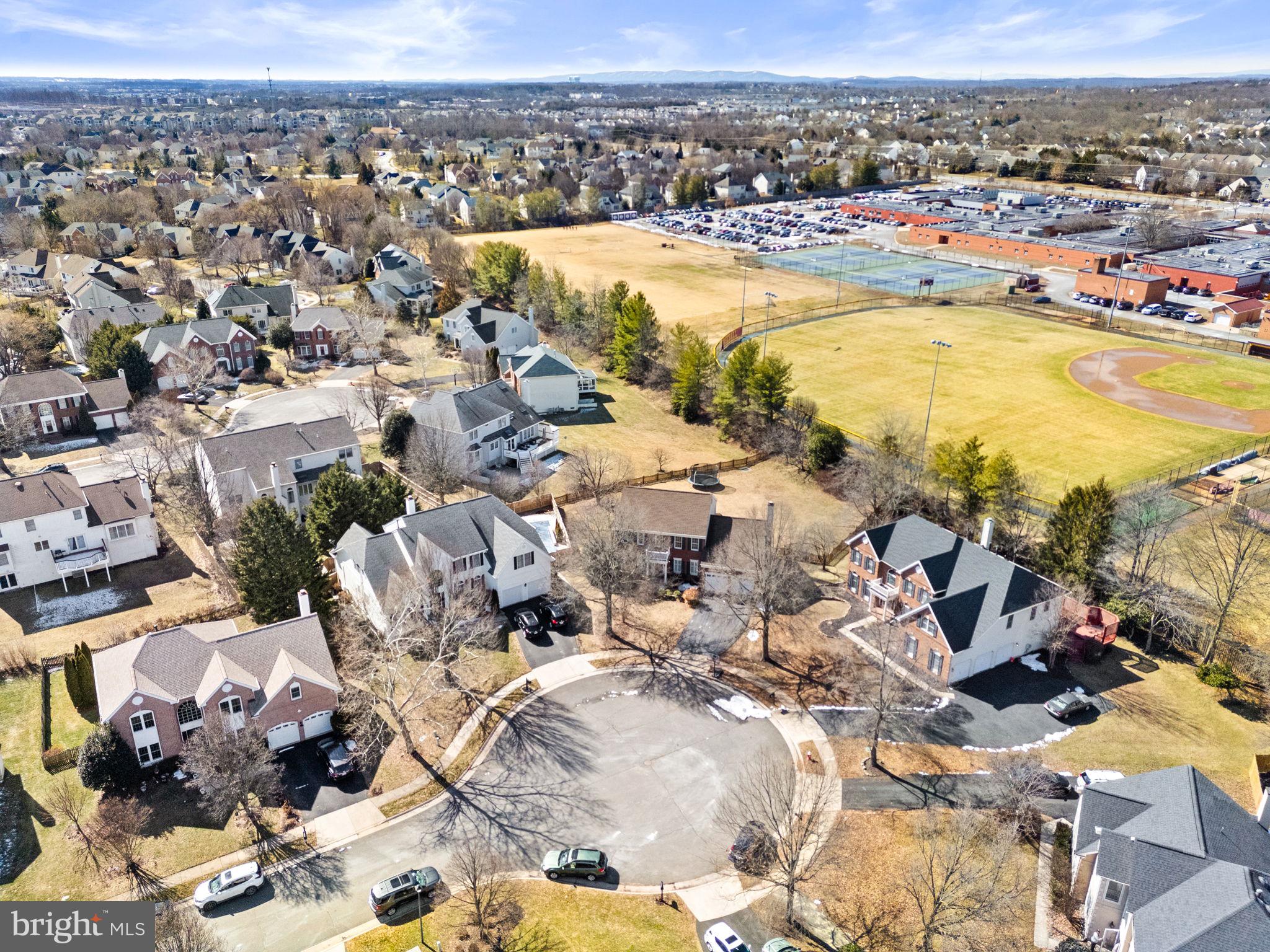 43745 MCCOLLOUGH COURT