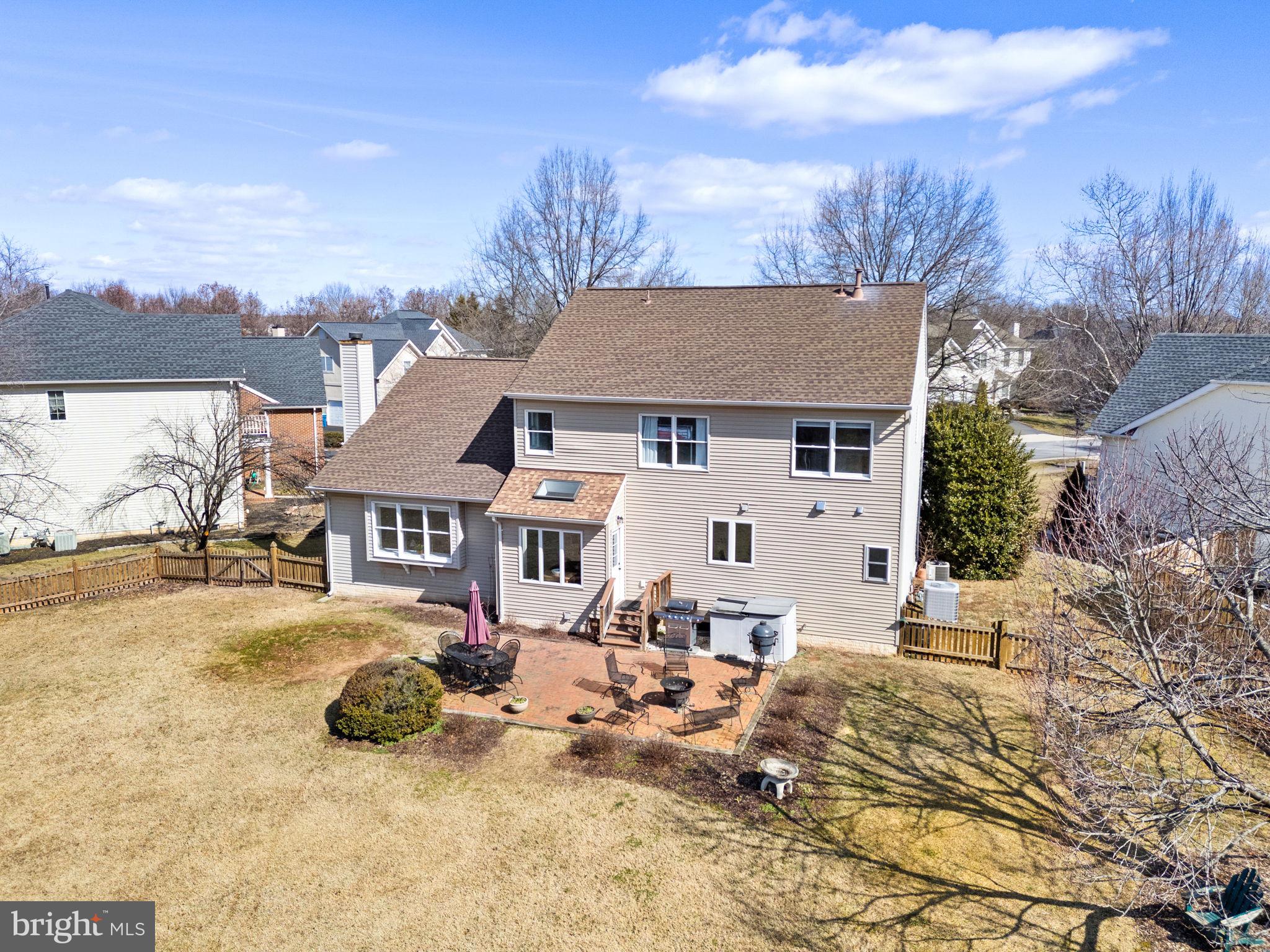 FARMWELL HUNT - Residential