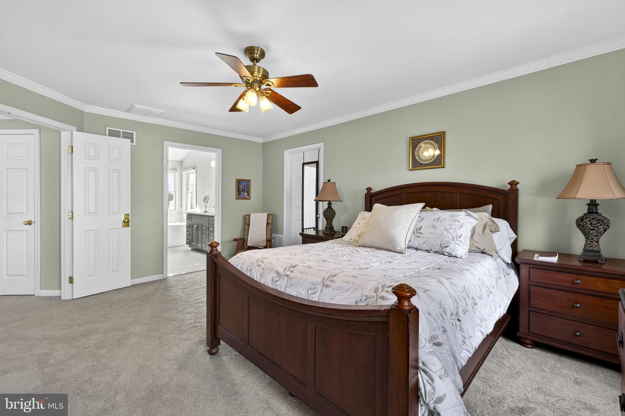 FARMWELL HUNT - Residential