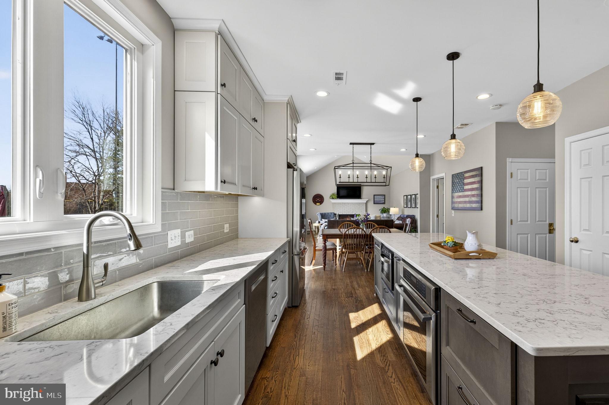 FARMWELL HUNT - Residential