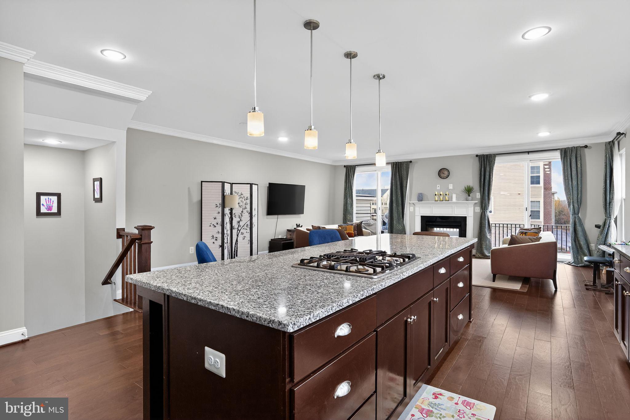 BRAMBLETON - Residential