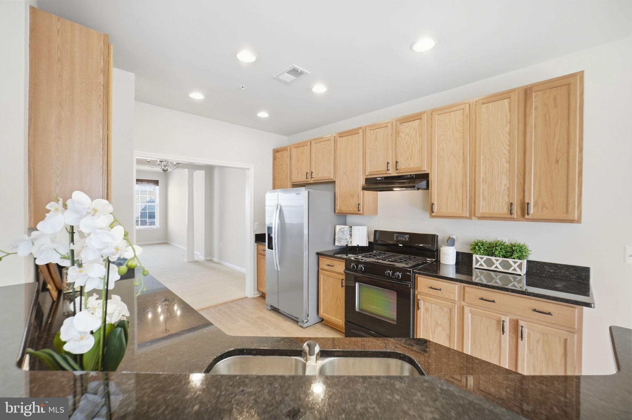 2212 HIGHFLY TERRACE 2212