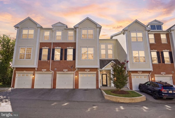 2212 HIGHFLY TER APT 2212, SILVER SPRING, MD 20902 - Image e216f4eece0e026fcc82ce92b2ccb7cc/3829591186